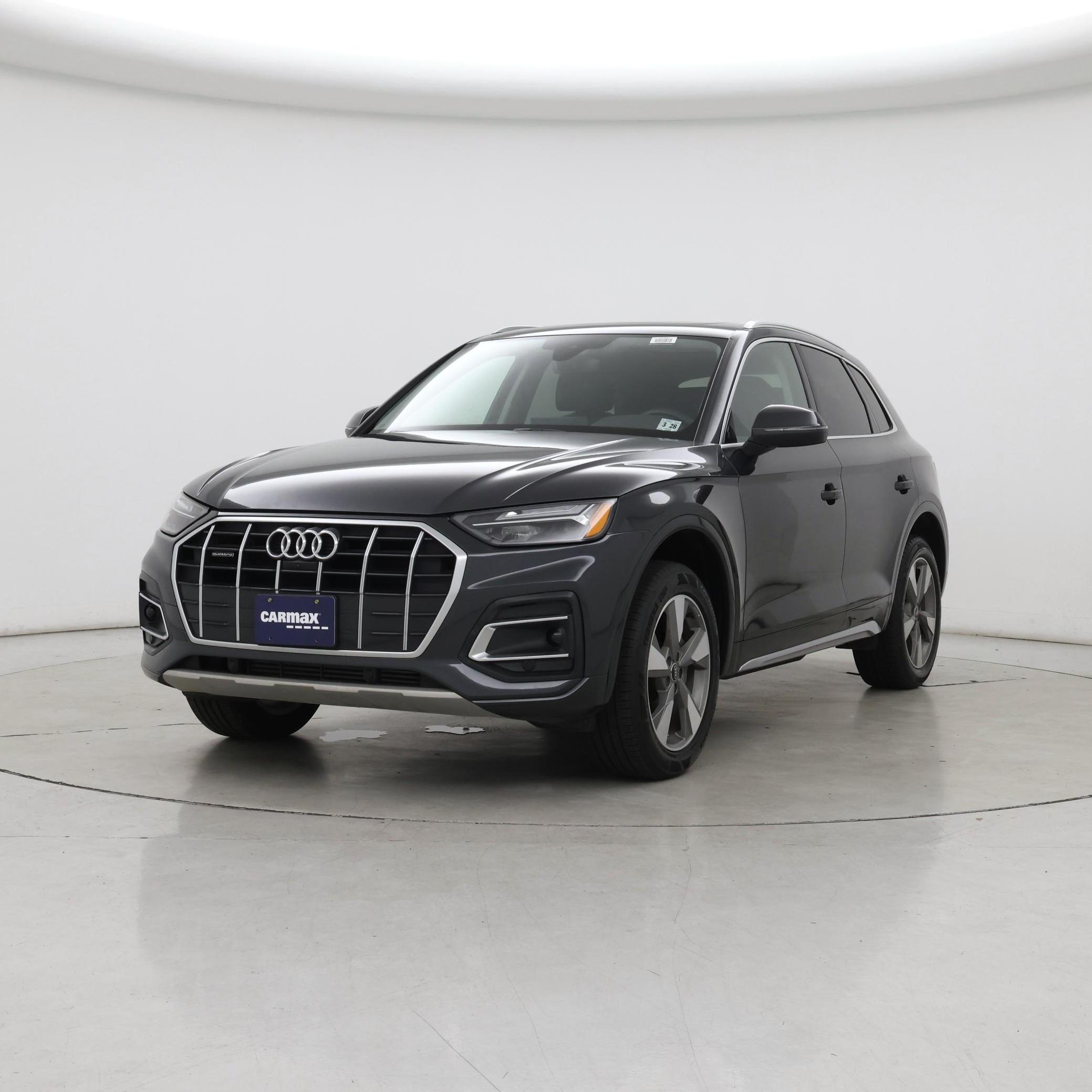 Thumbnail: 2023 Audi Q5 - 4