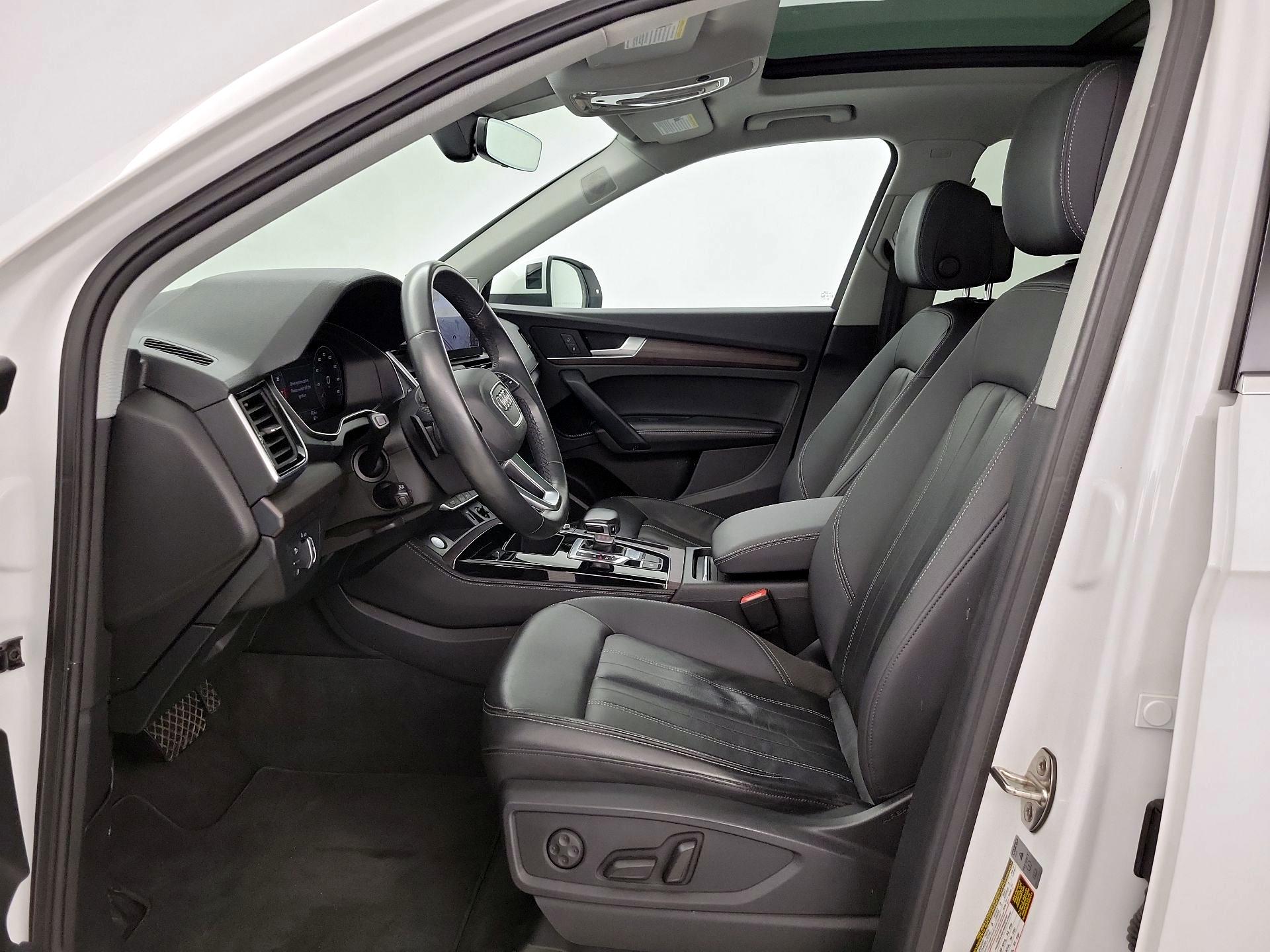 Thumbnail: 2021 Audi Q5 - 11