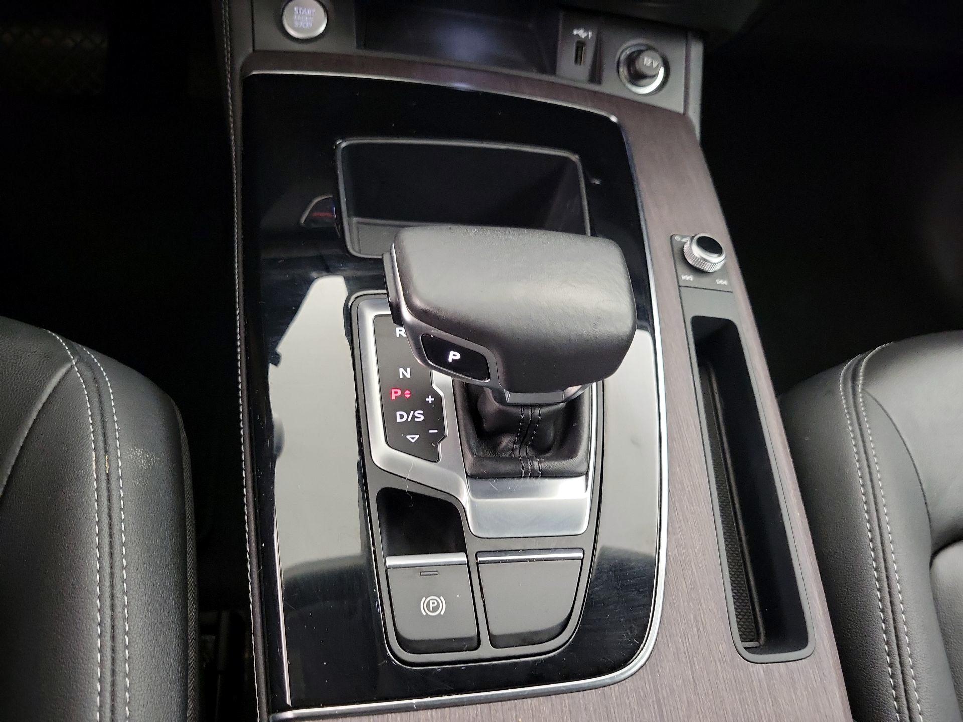Thumbnail: 2021 Audi Q5 - 18