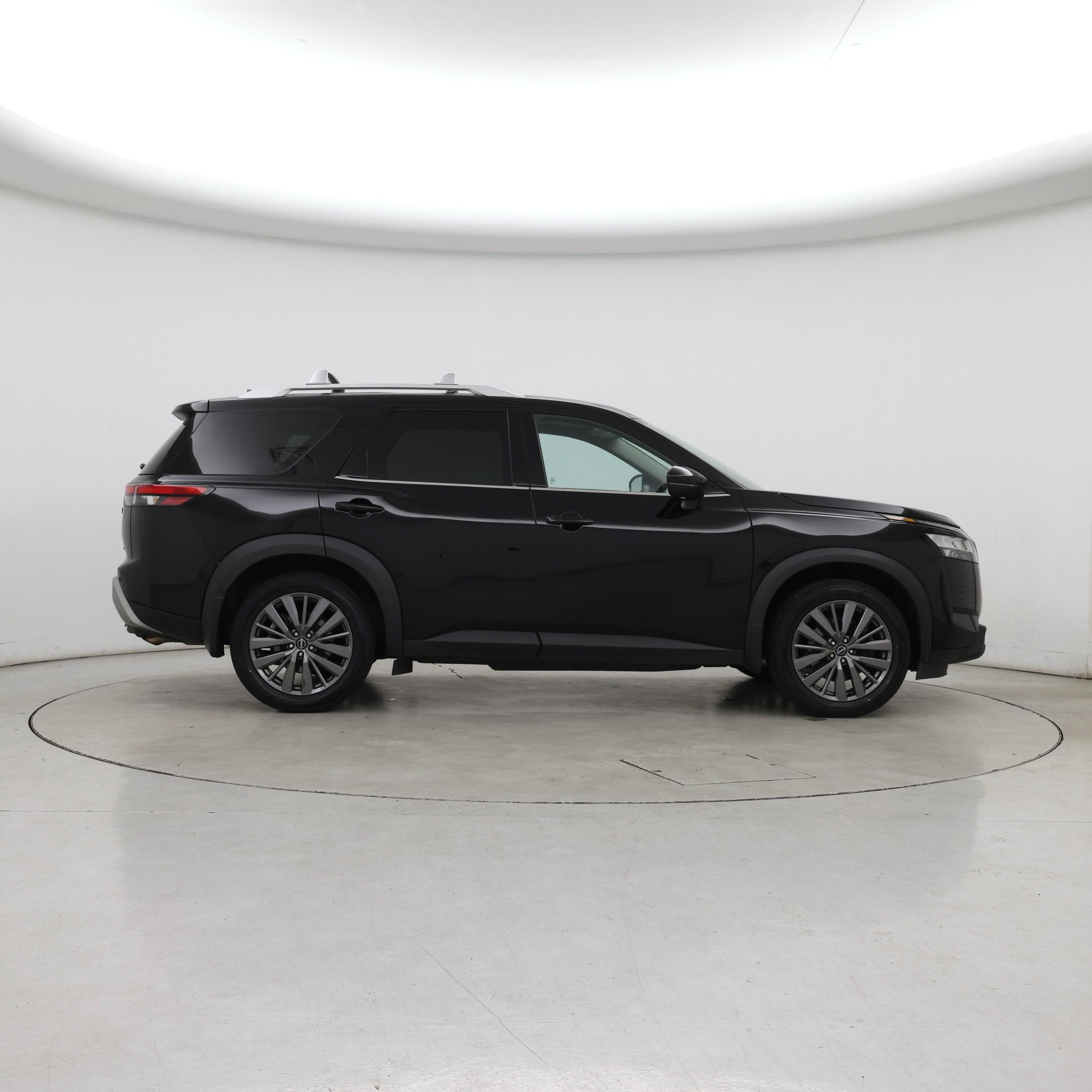 Thumbnail: 2023 Nissan Pathfinder - 7
