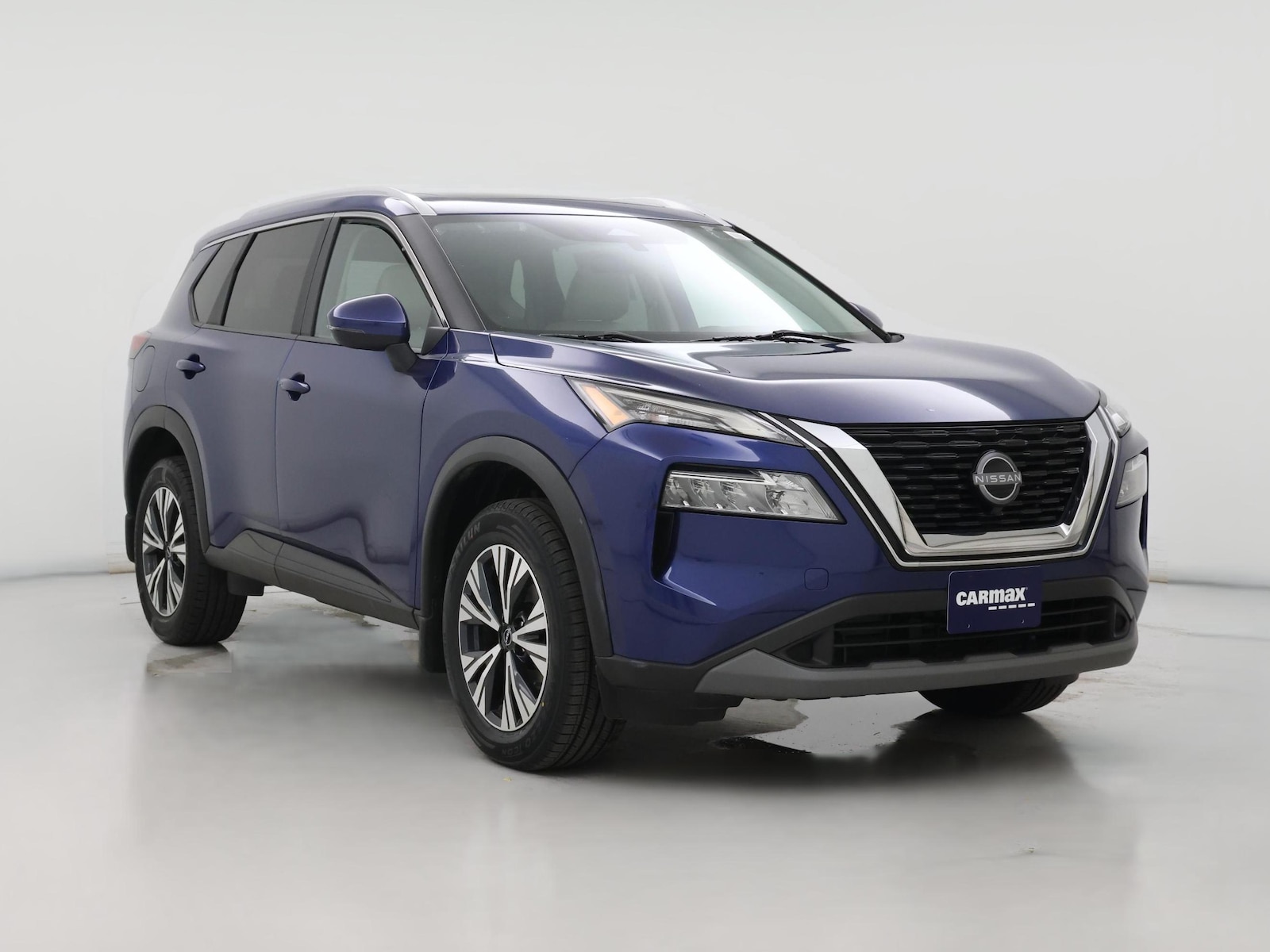 2023 Nissan Rogue SV - Photo 1