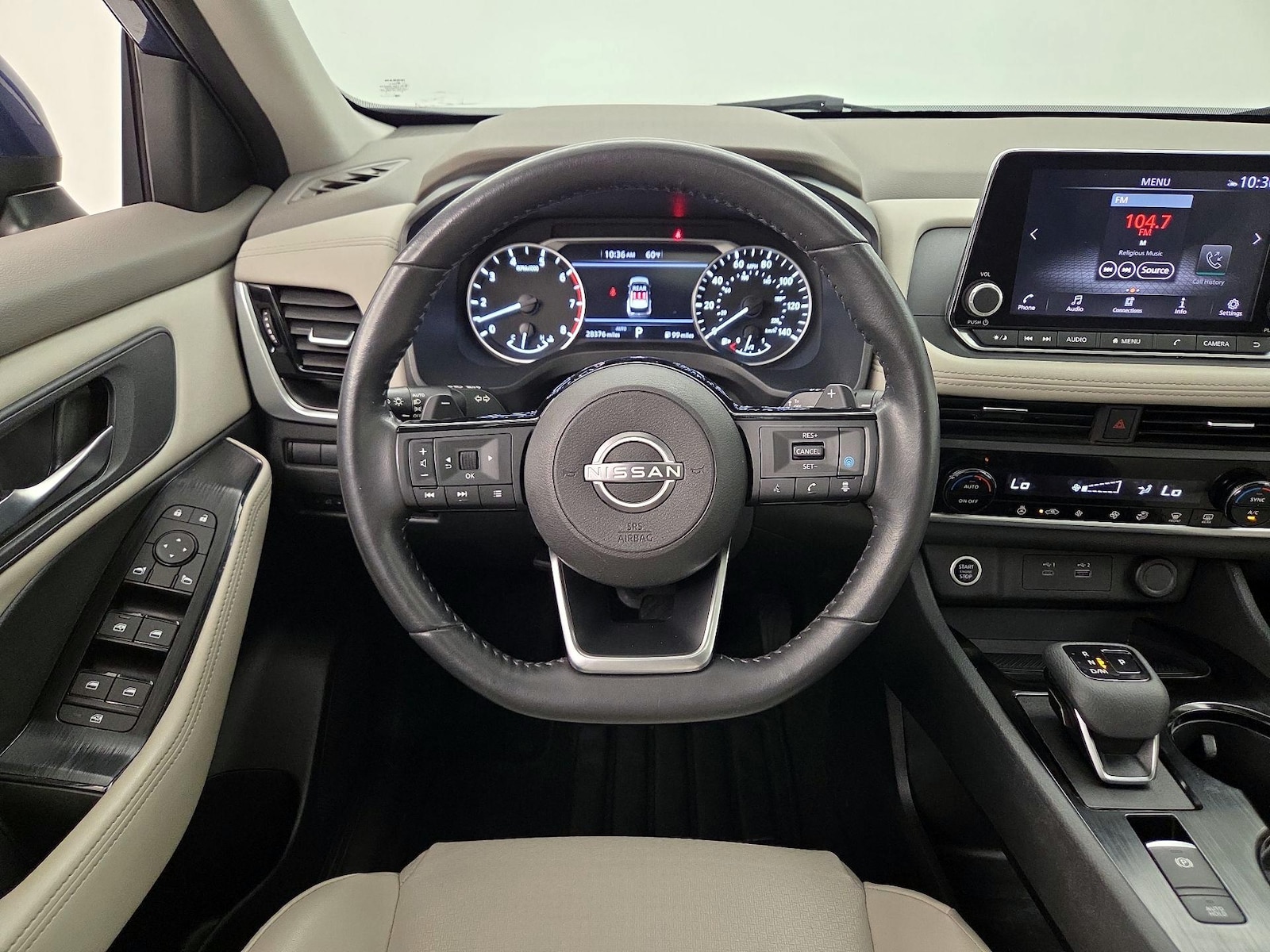 2023 Nissan Rogue SV - Photo 11