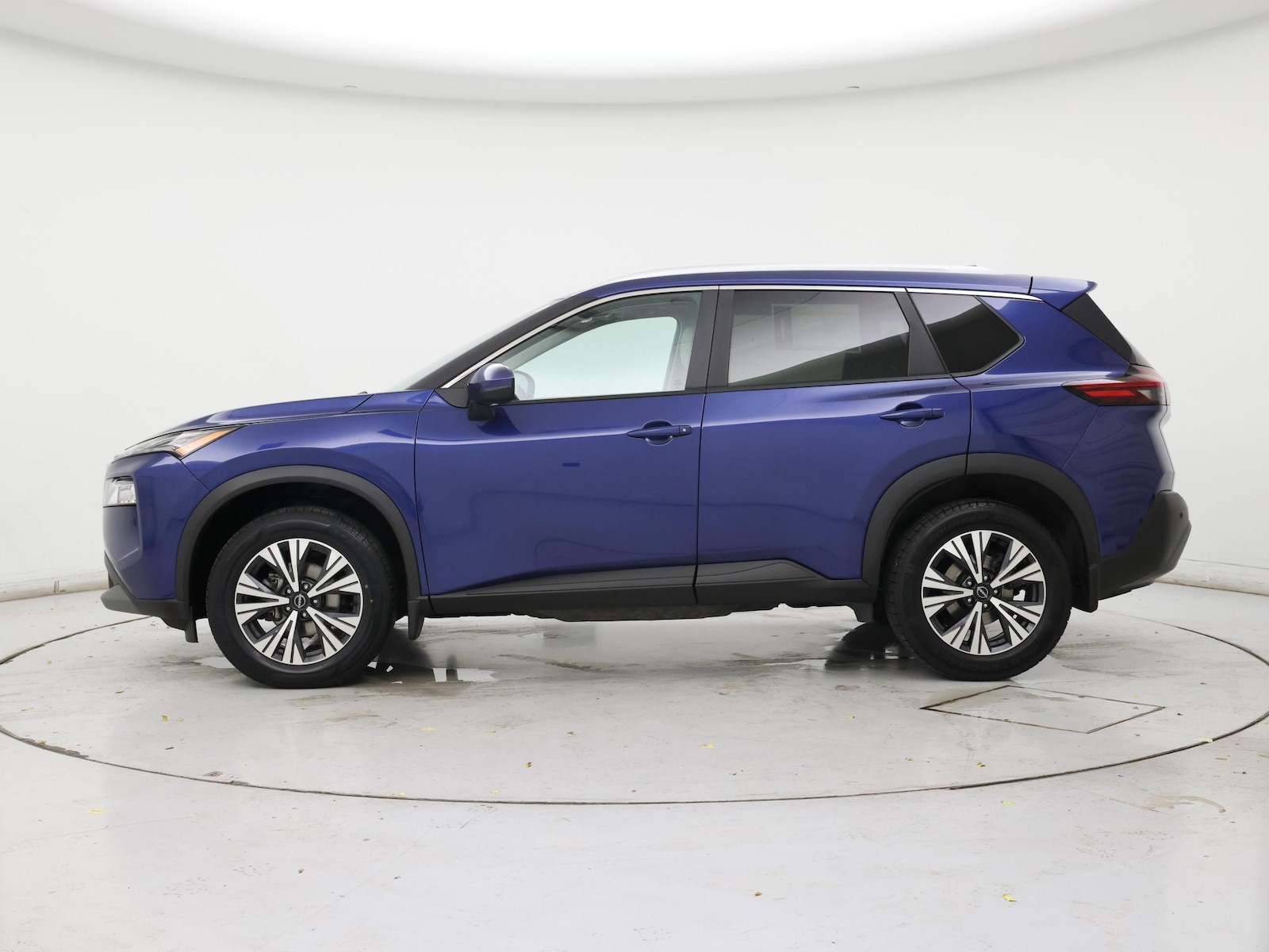 2023 Nissan Rogue SV - Photo 4