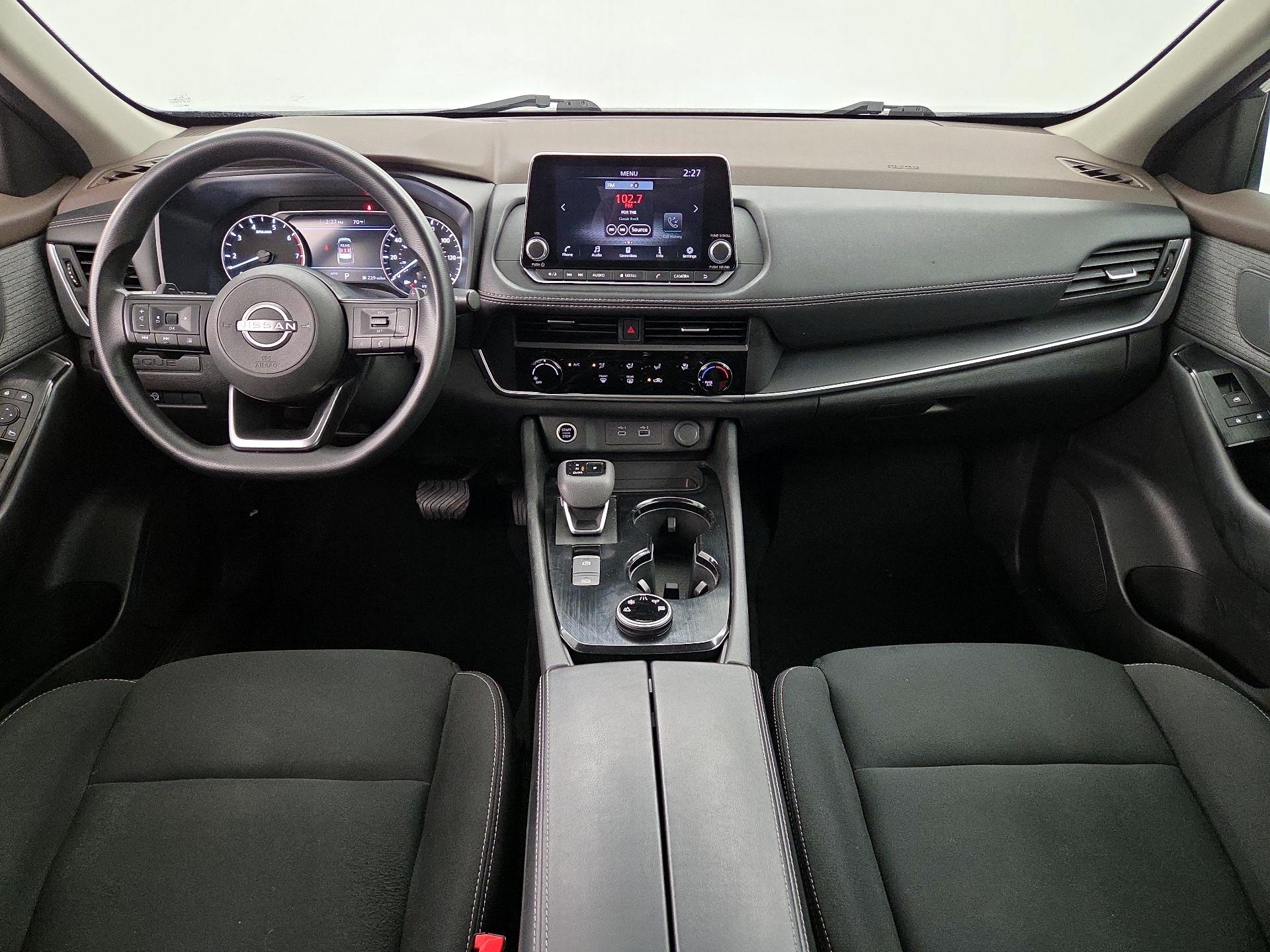Thumbnail: 2023 Nissan Rogue - 9