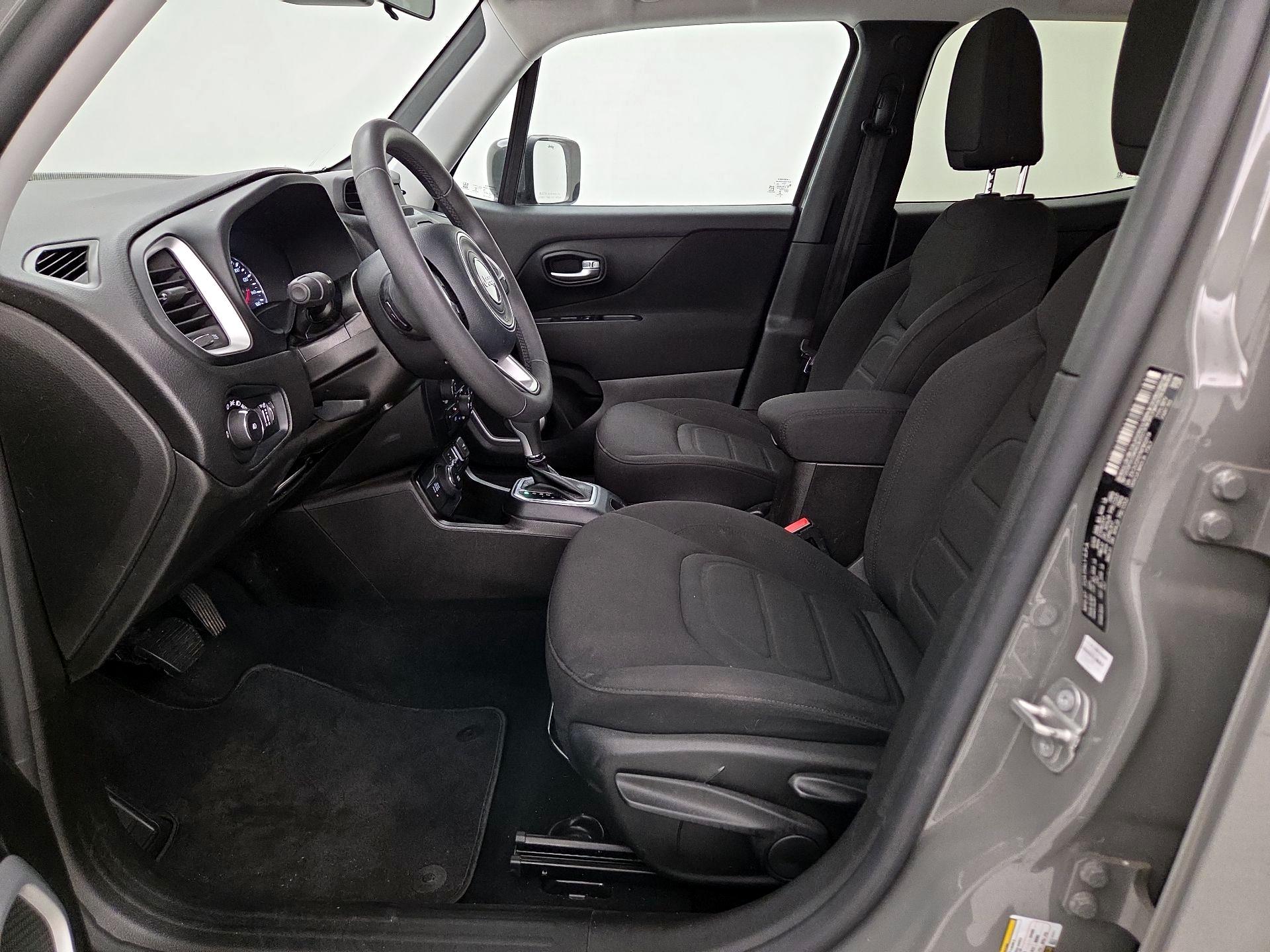 Thumbnail: 2021 Jeep Renegade - 11