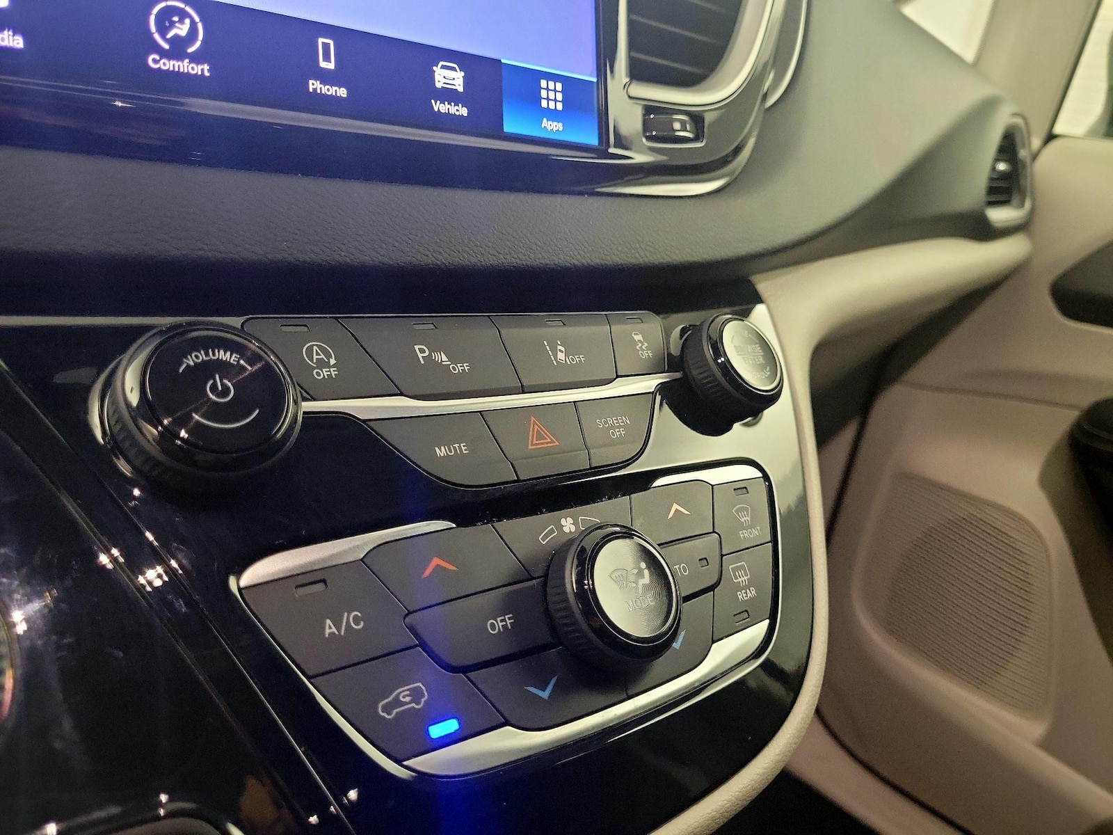 2023 Chrysler Pacifica Touring L - Photo 15