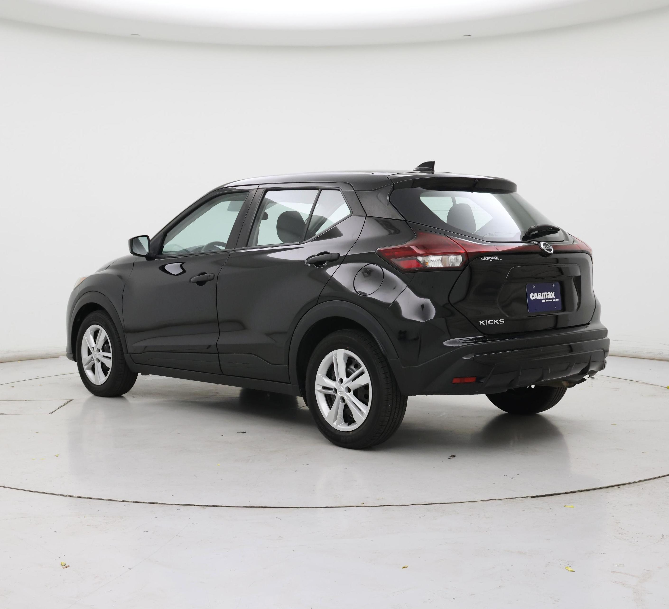 Thumbnail: 2021 Nissan Kicks - 2