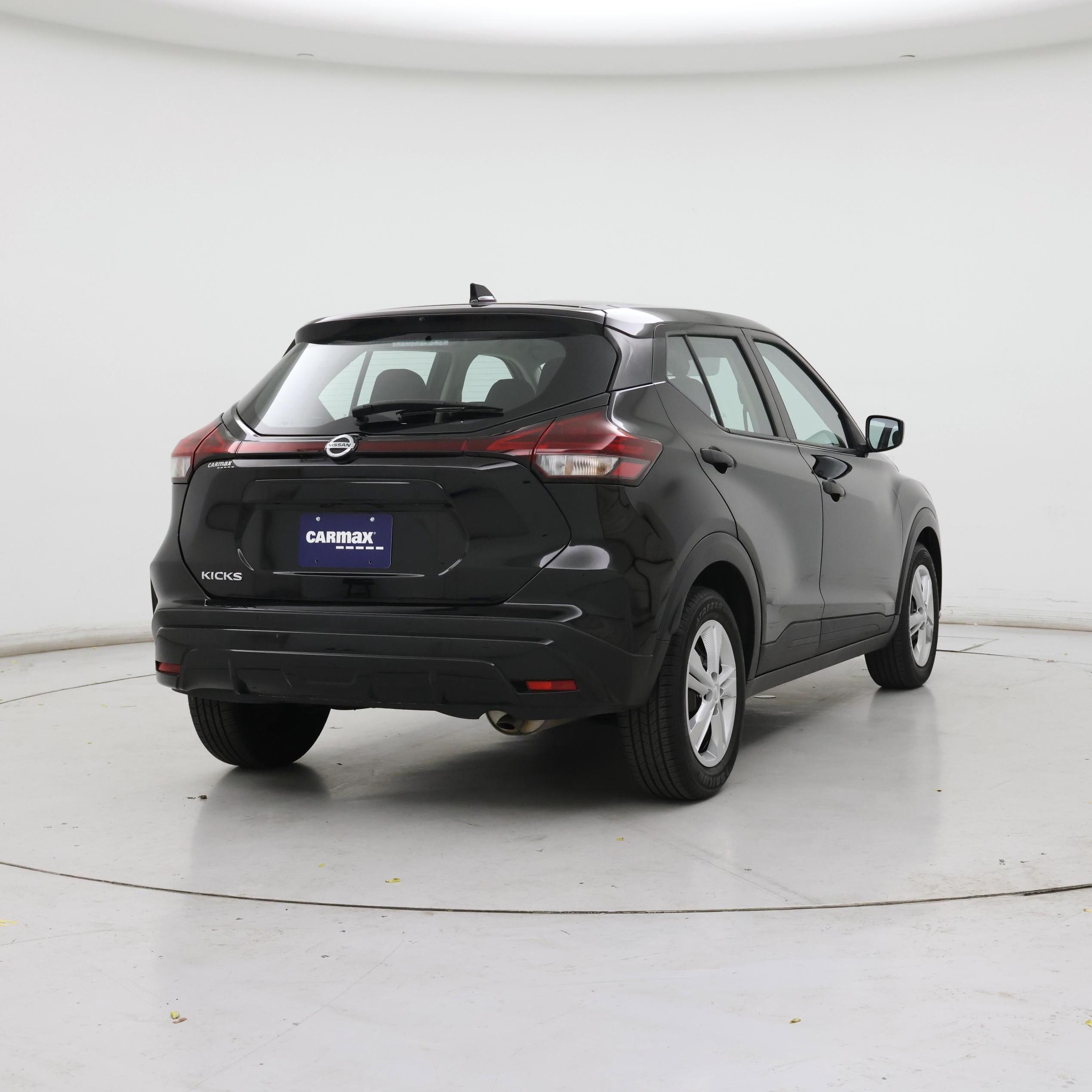 Thumbnail: 2021 Nissan Kicks - 8