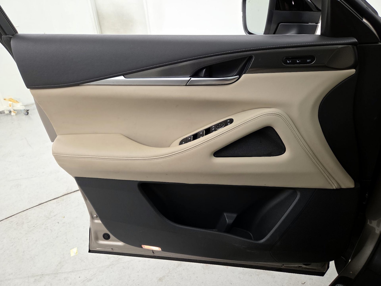 2023 INFINITI QX60 LUXE - Photo 13