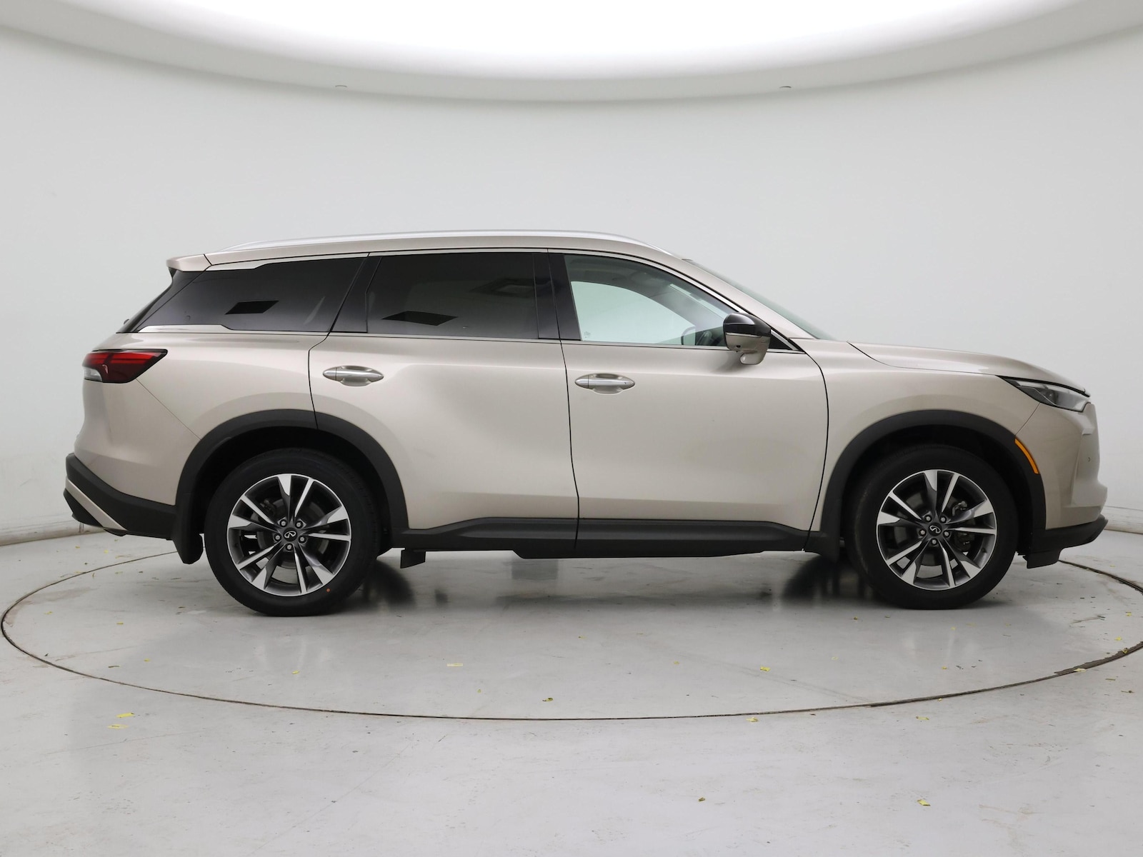 2023 INFINITI QX60 LUXE - Photo 8