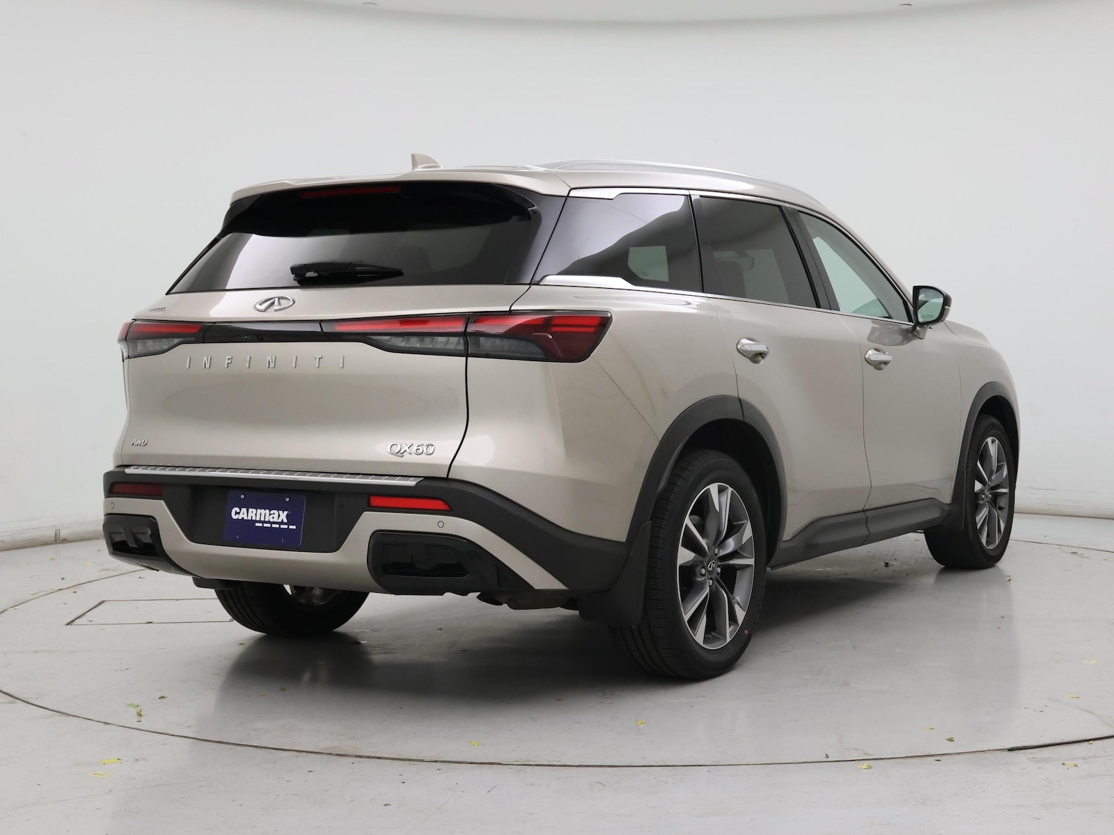 2023 INFINITI QX60 LUXE - Photo 9
