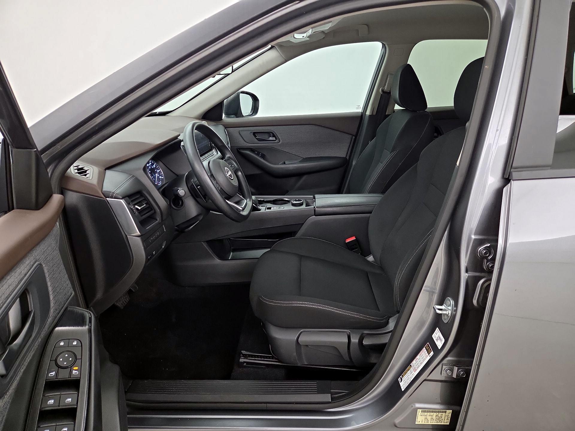 Thumbnail: 2023 Nissan Rogue - 11