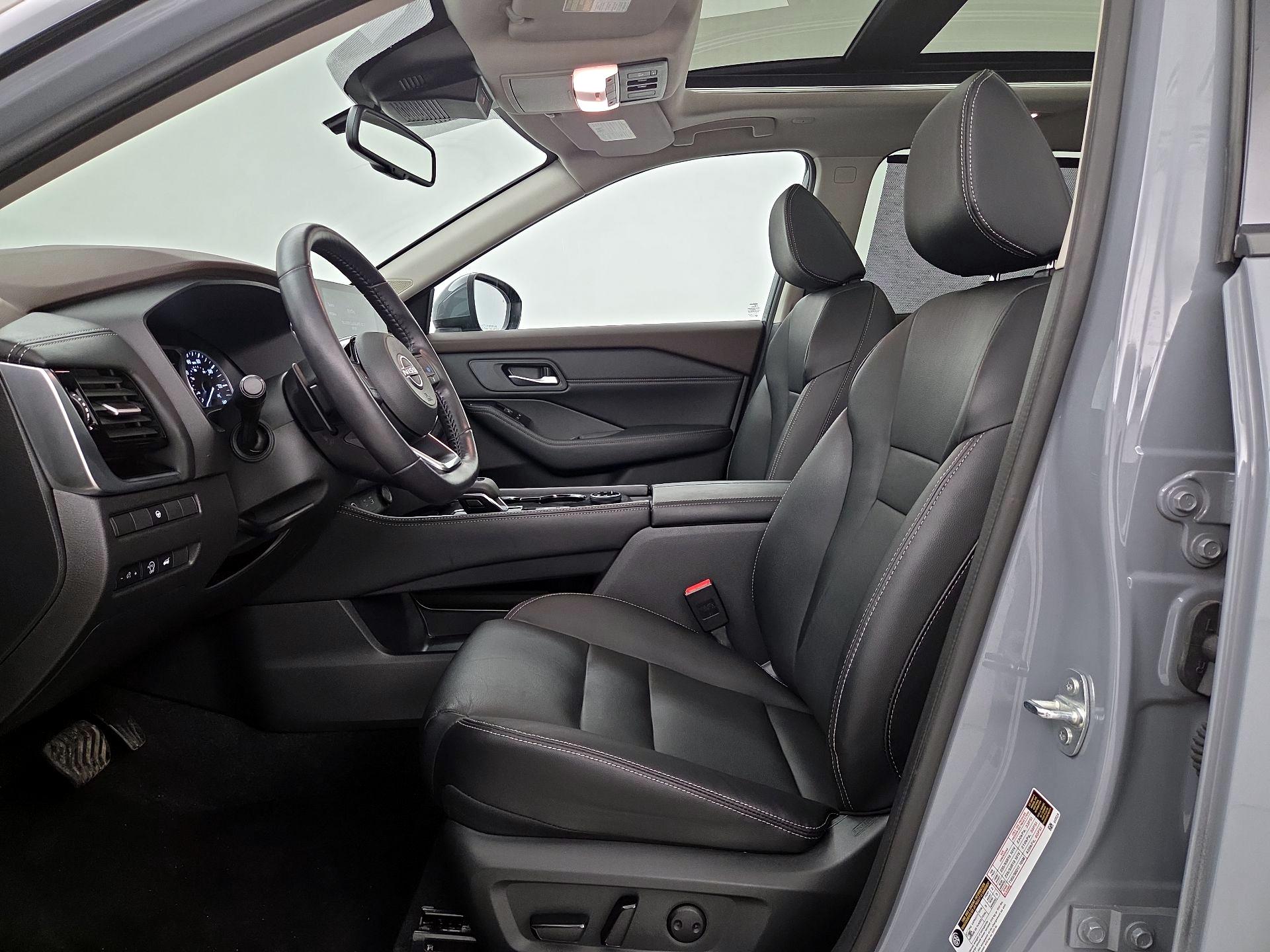 Thumbnail: 2023 Nissan Rogue - 11