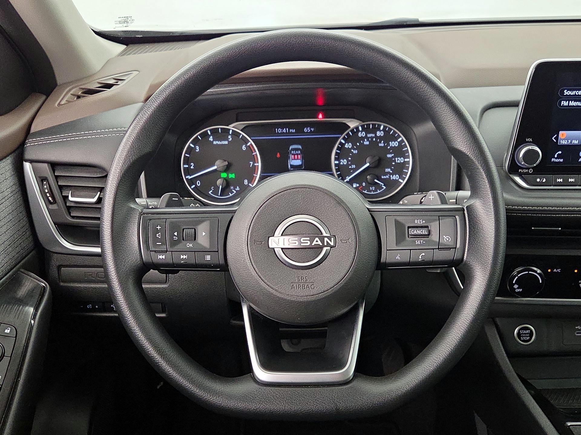 Thumbnail: 2023 Nissan Rogue - 10
