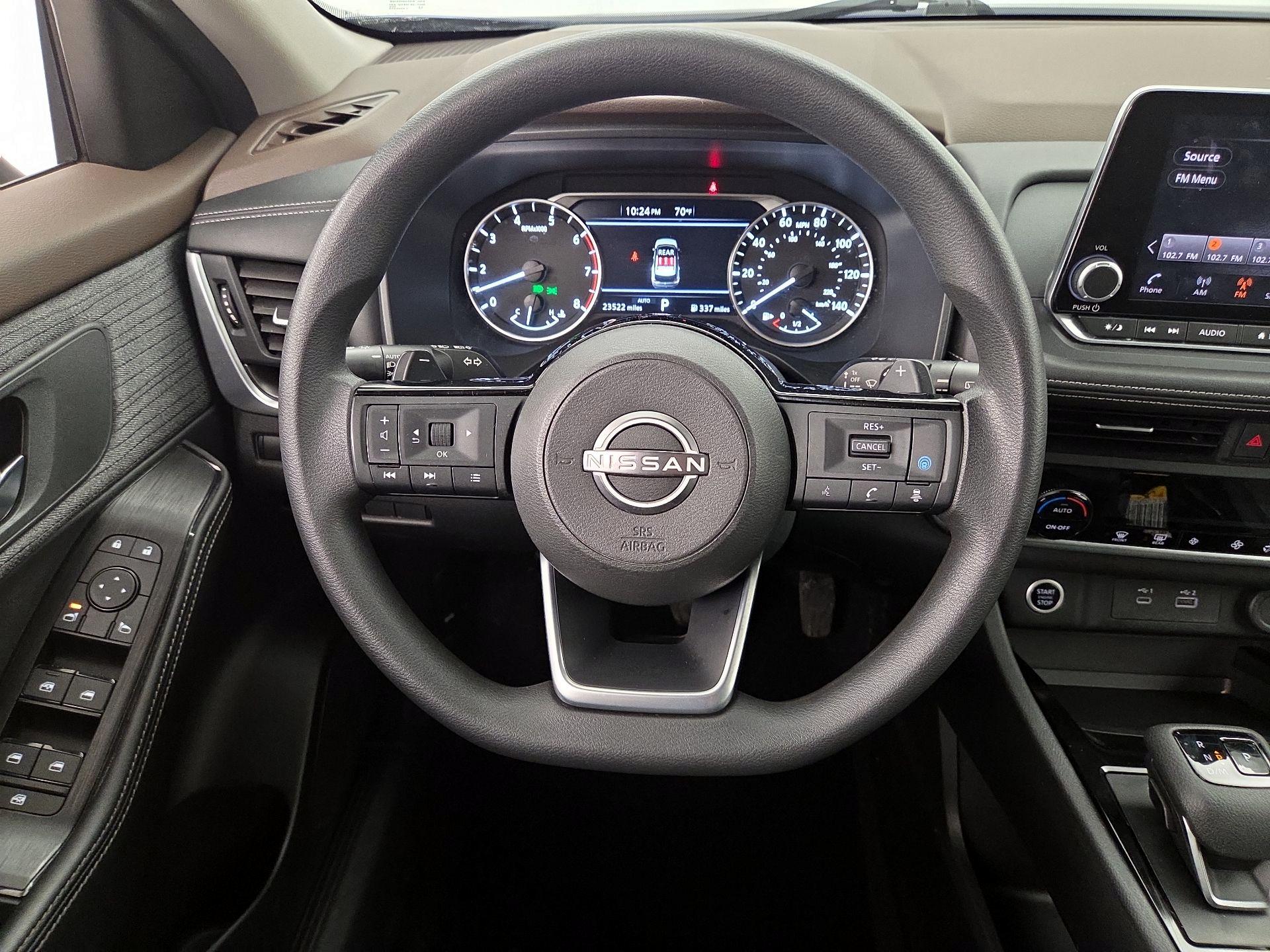 Thumbnail: 2023 Nissan Rogue - 10