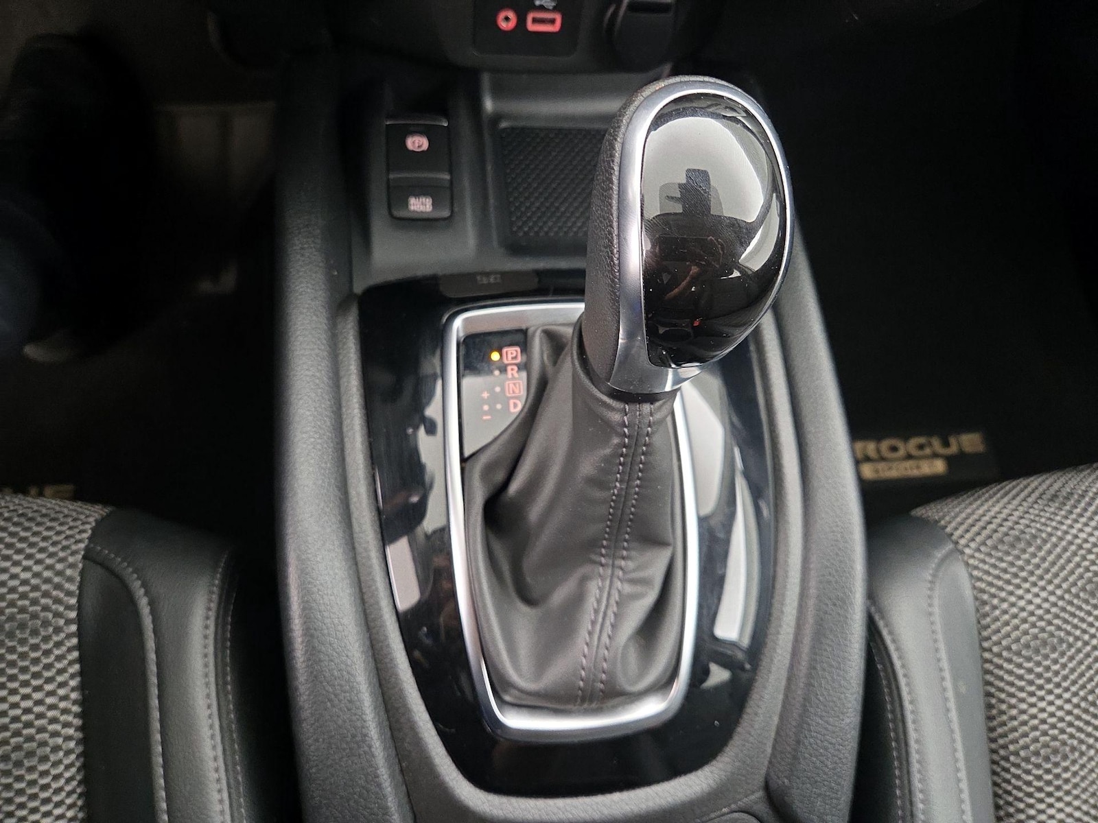2022 Nissan Rogue Sport SV - Photo 18