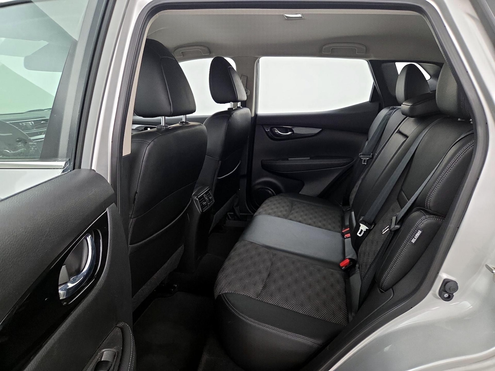 2022 Nissan Rogue Sport SV - Photo 20