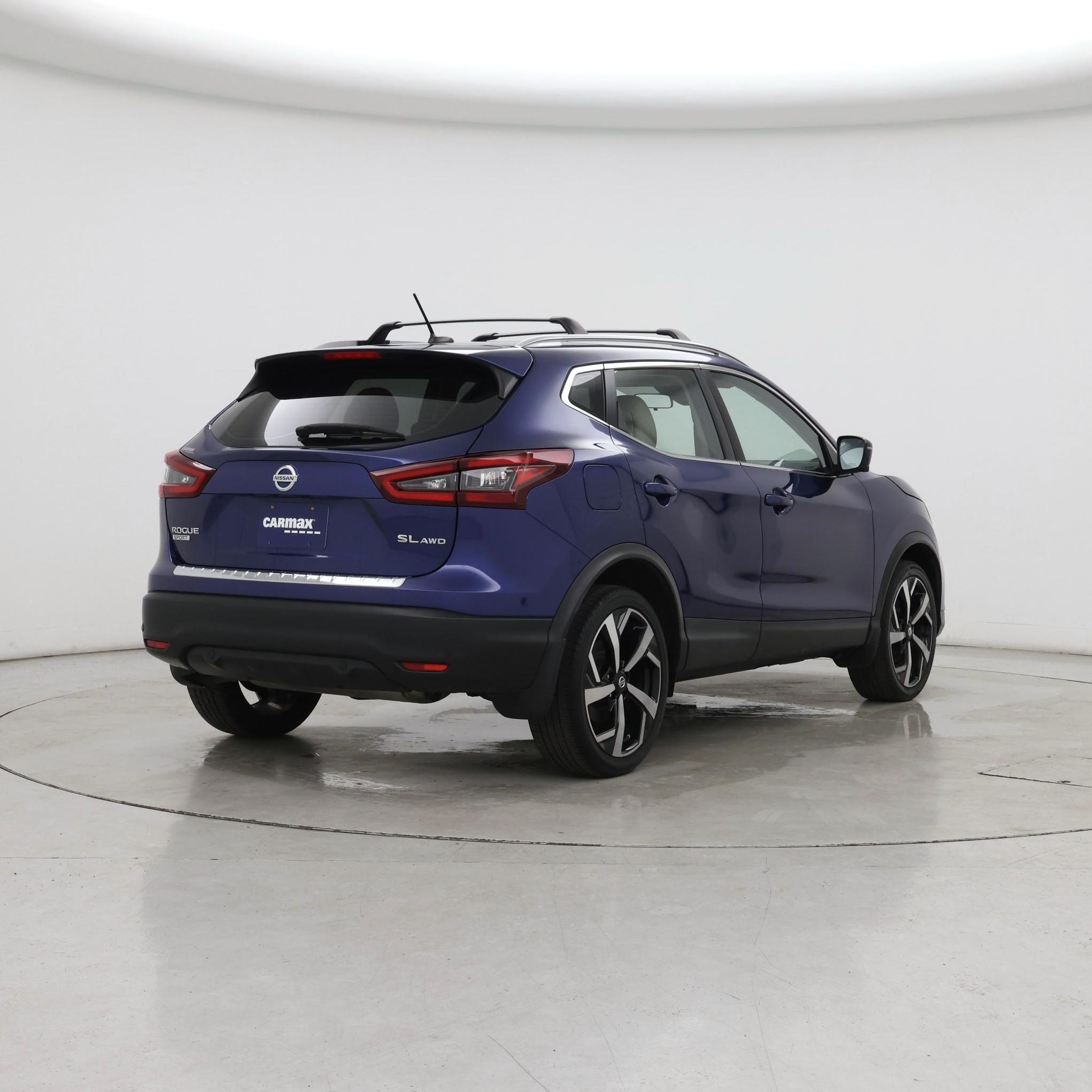 Thumbnail: 2022 Nissan Rogue Sport - 8