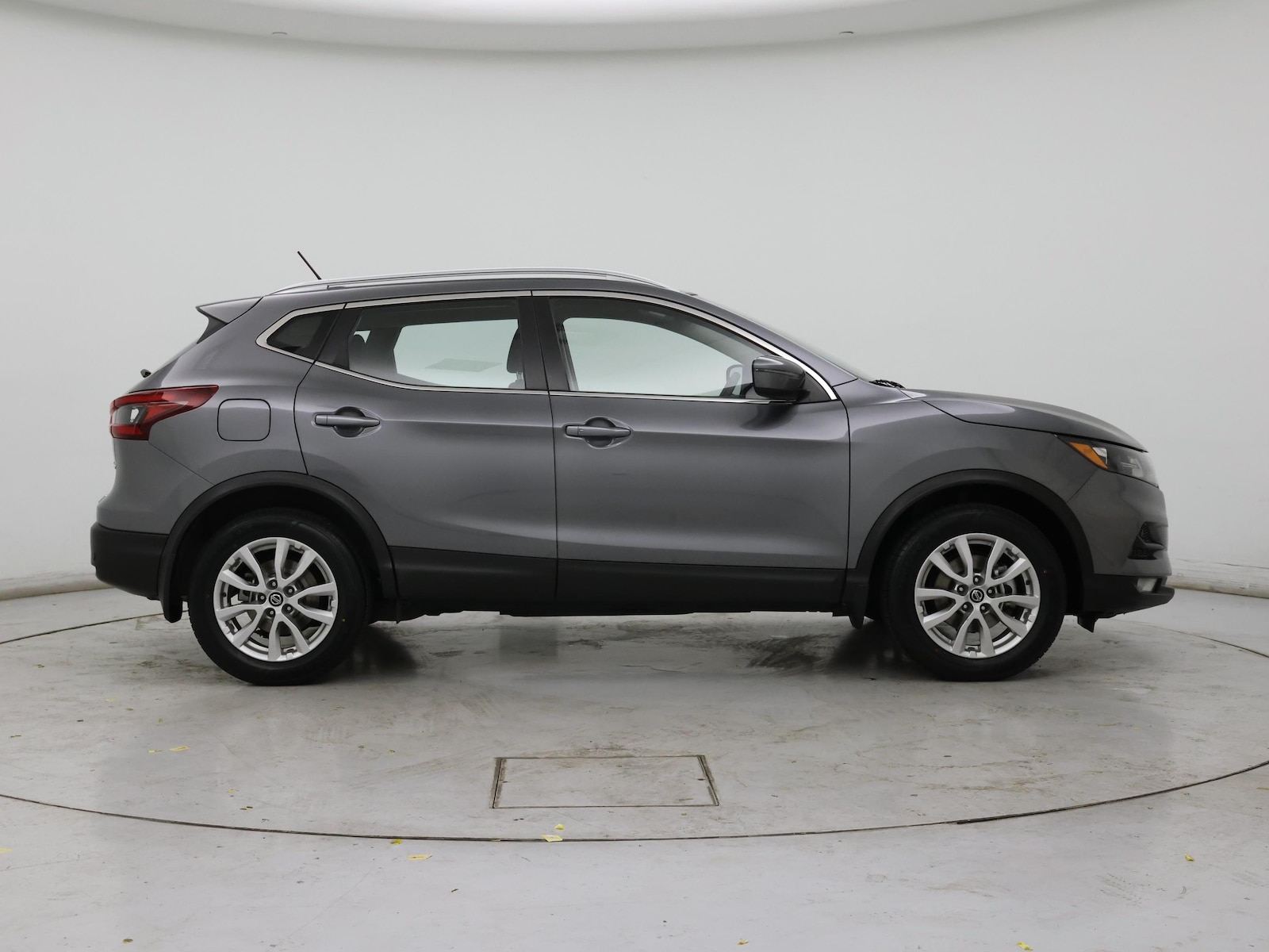 2022 Nissan Rogue Sport SV - Photo 8
