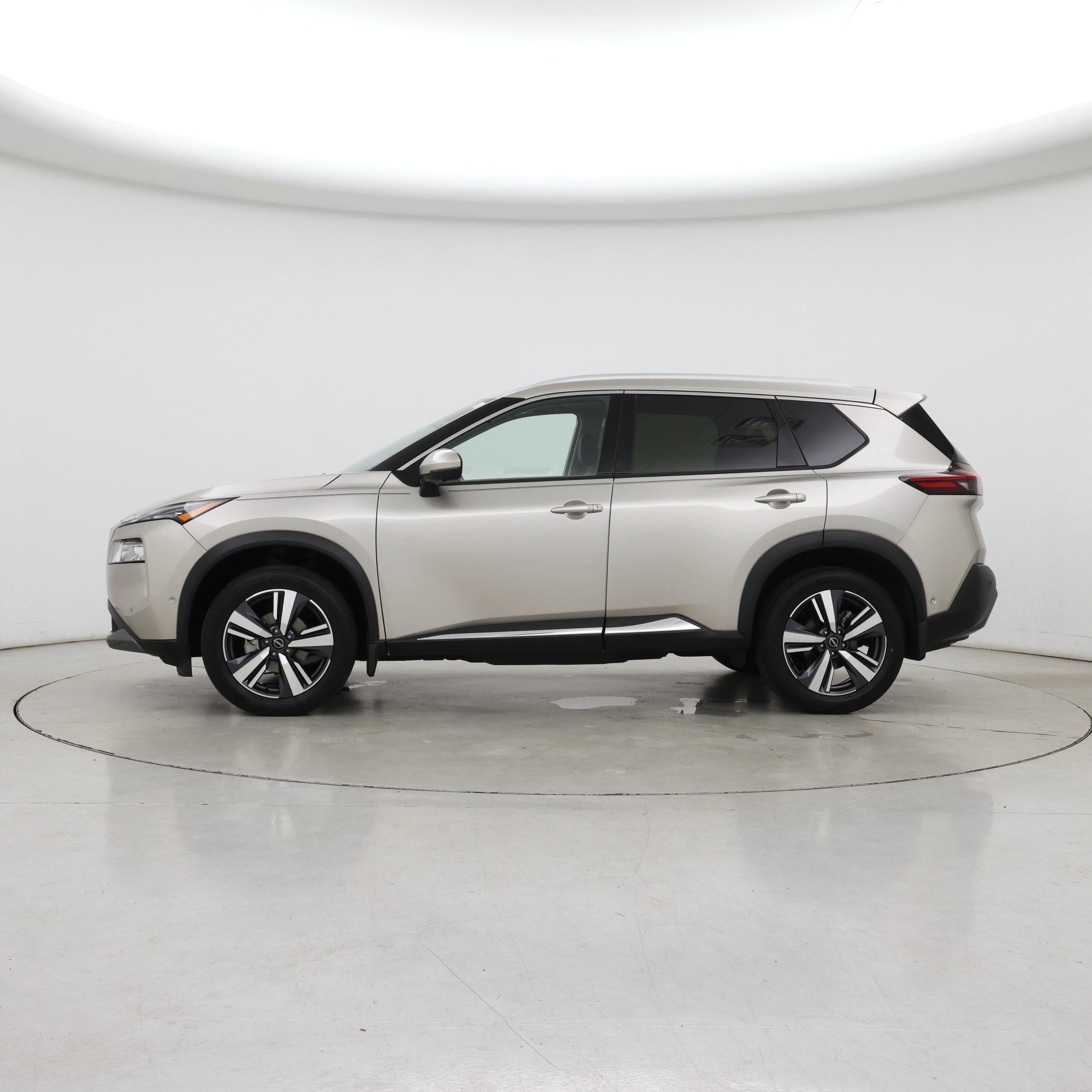 Thumbnail: 2023 Nissan Rogue - 3