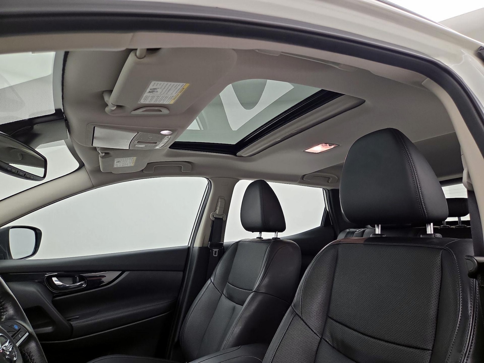 Sunroof(s) & Overhead Airbags