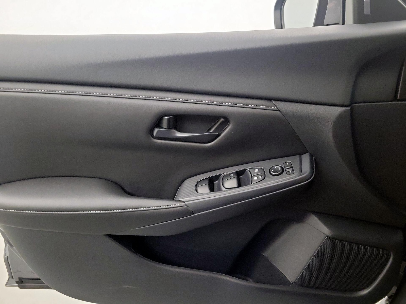 2024 Nissan Sentra S - Photo 11