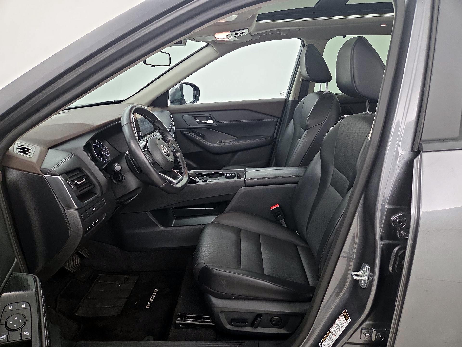 Thumbnail: 2023 Nissan Rogue - 11