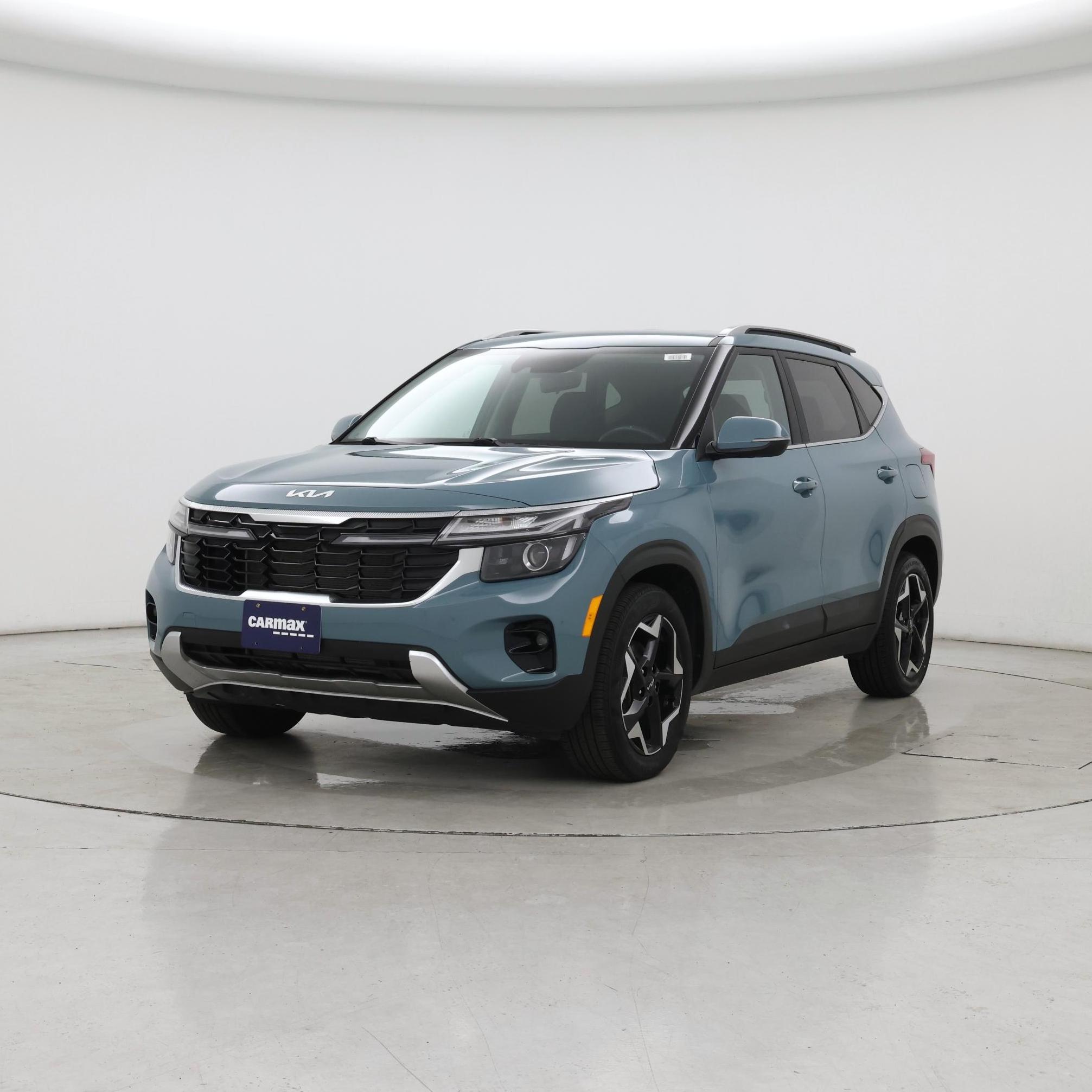 Thumbnail: 2024 Kia Seltos - 4