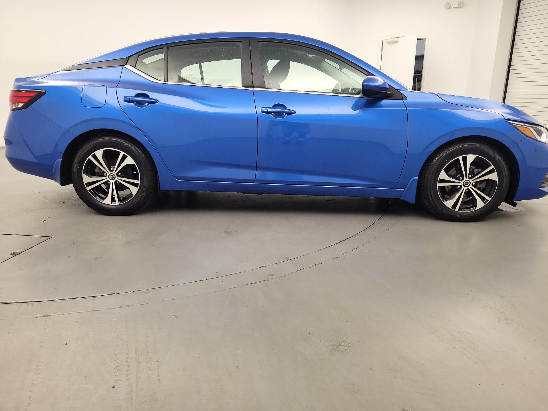 Thumbnail: 2023 Nissan Sentra - 4