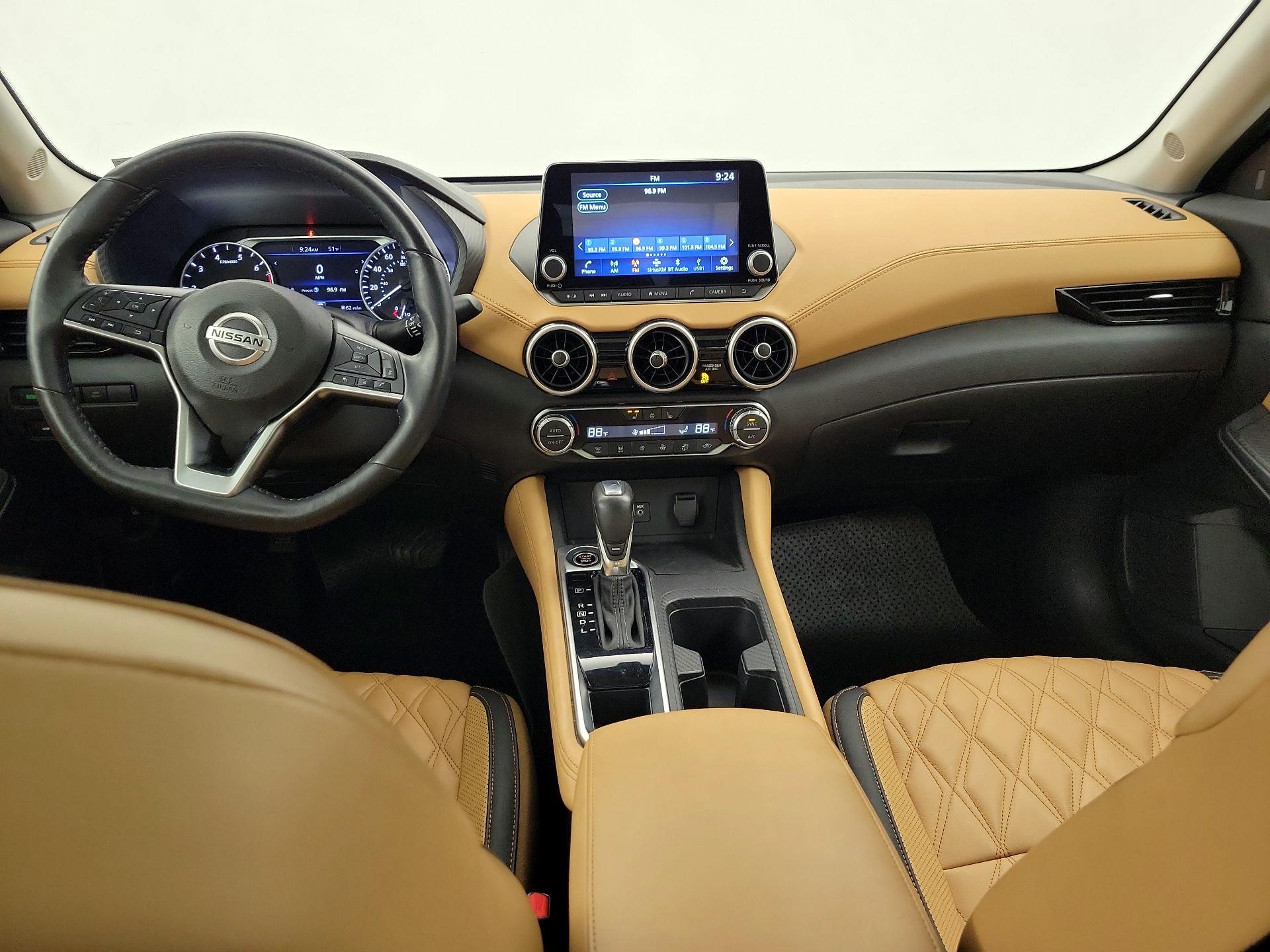 Thumbnail: 2023 Nissan Sentra - 9