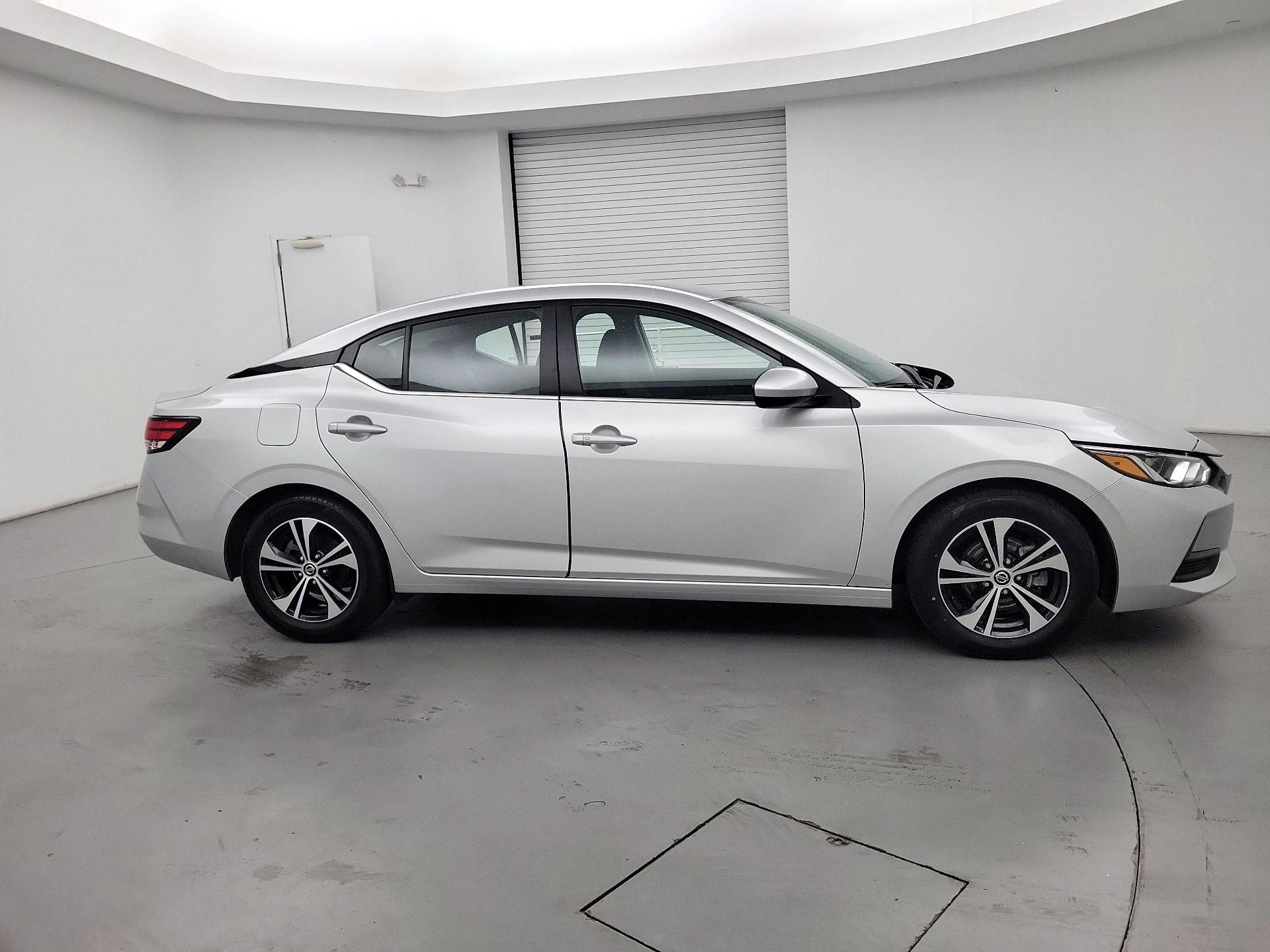 Thumbnail: 2023 Nissan Sentra - 4