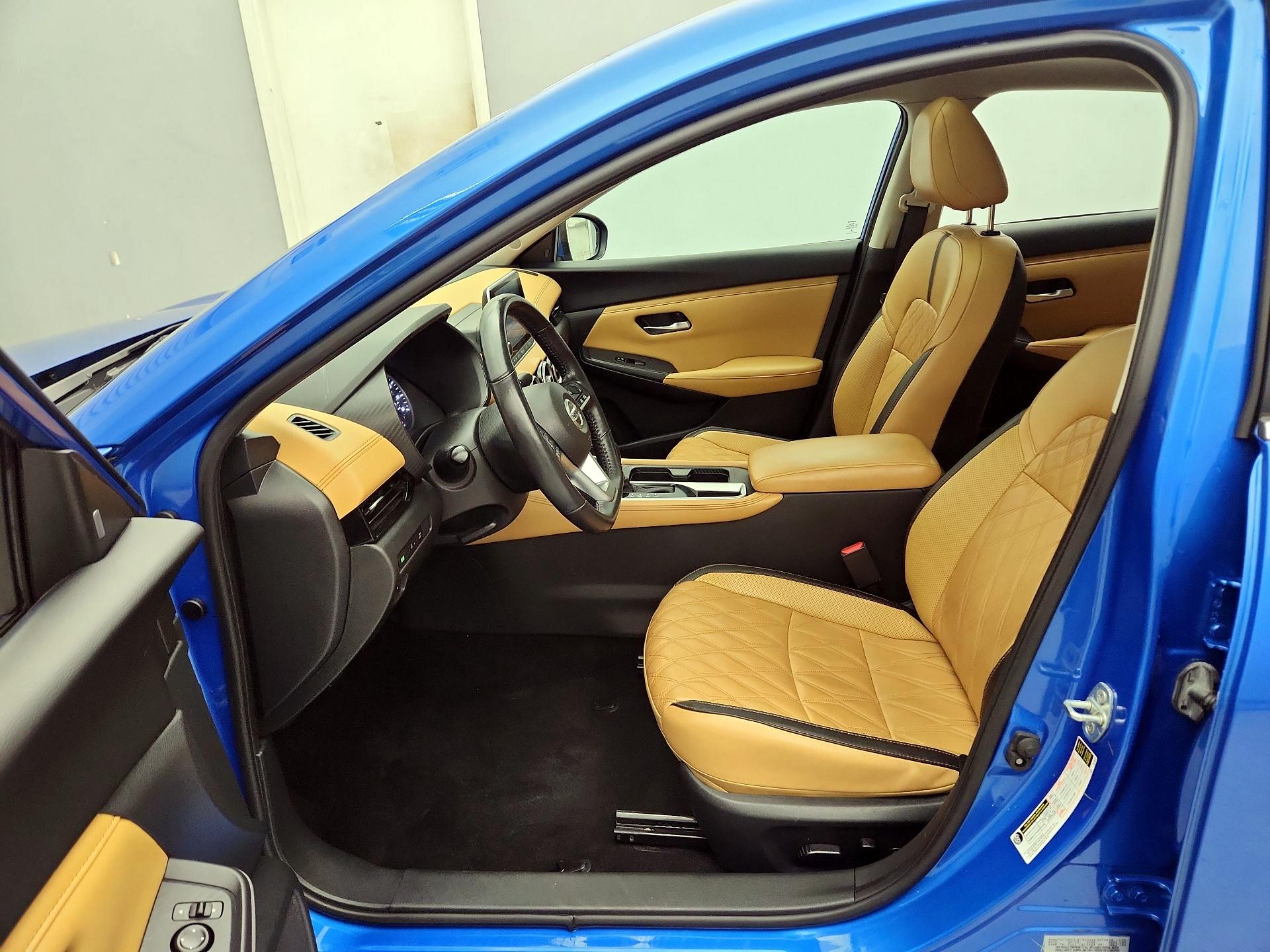 Thumbnail: 2023 Nissan Sentra - 11