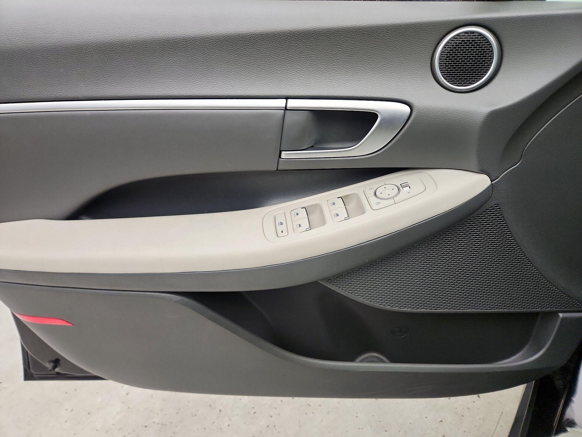 Thumbnail: 2025 Hyundai Sonata - 12