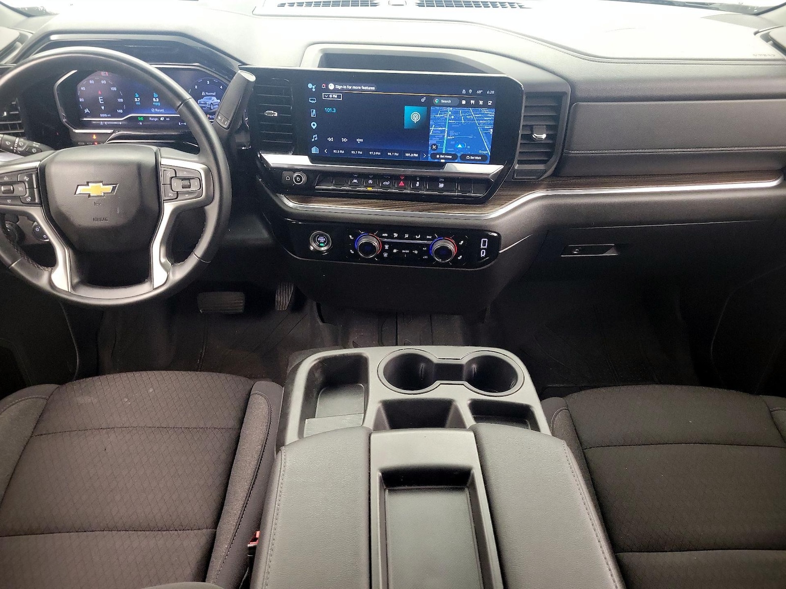 2024 Chevrolet Silverado 1500 LT - Photo 8