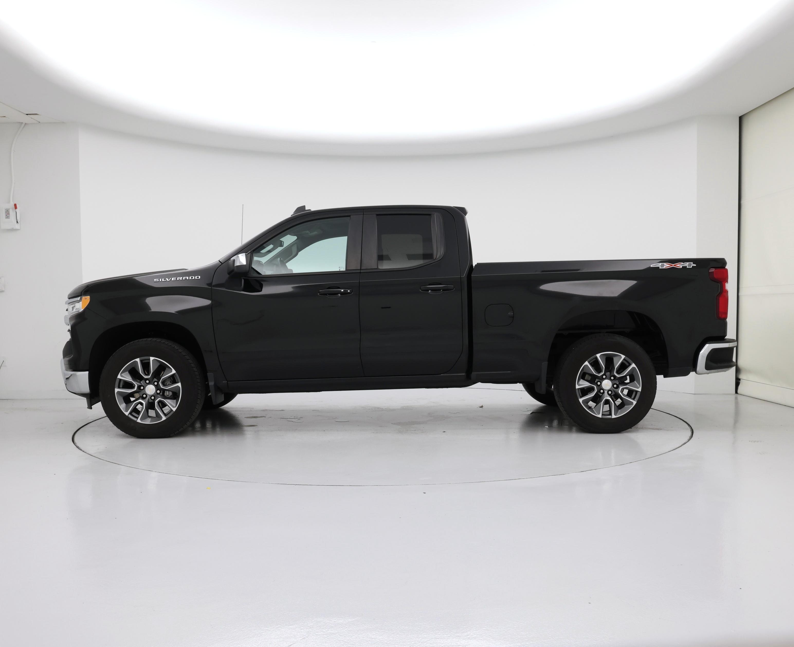 Thumbnail: 2023 Chevrolet Silverado 1500 - 3