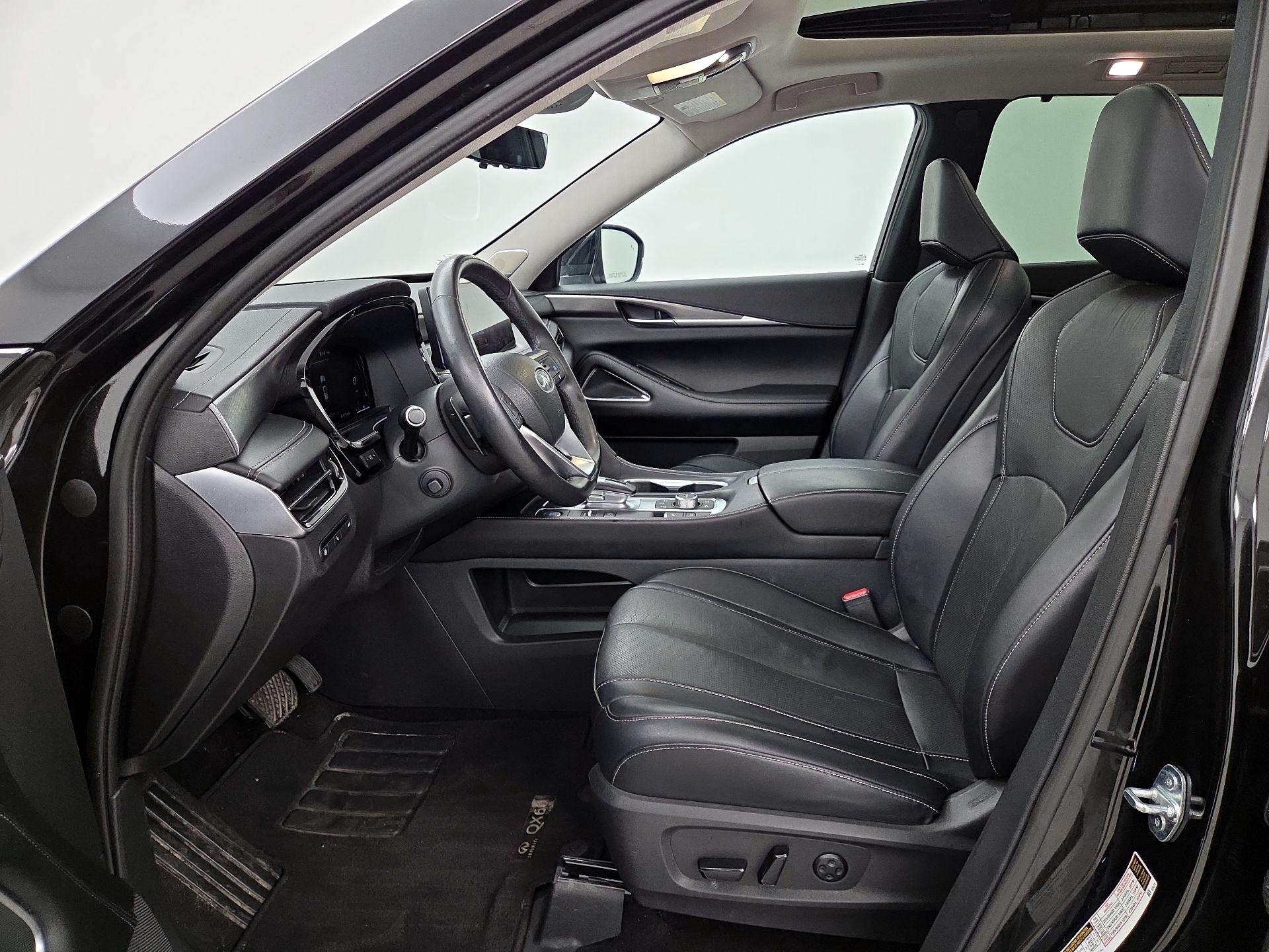 Thumbnail: 2023 INFINITI QX60 - 11