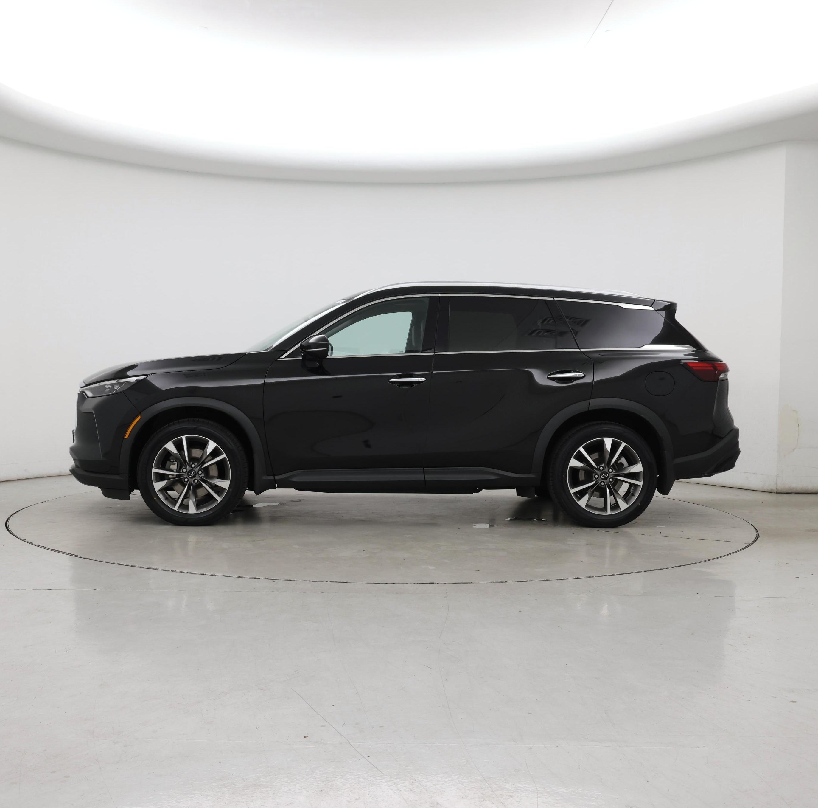 Thumbnail: 2023 INFINITI QX60 - 3