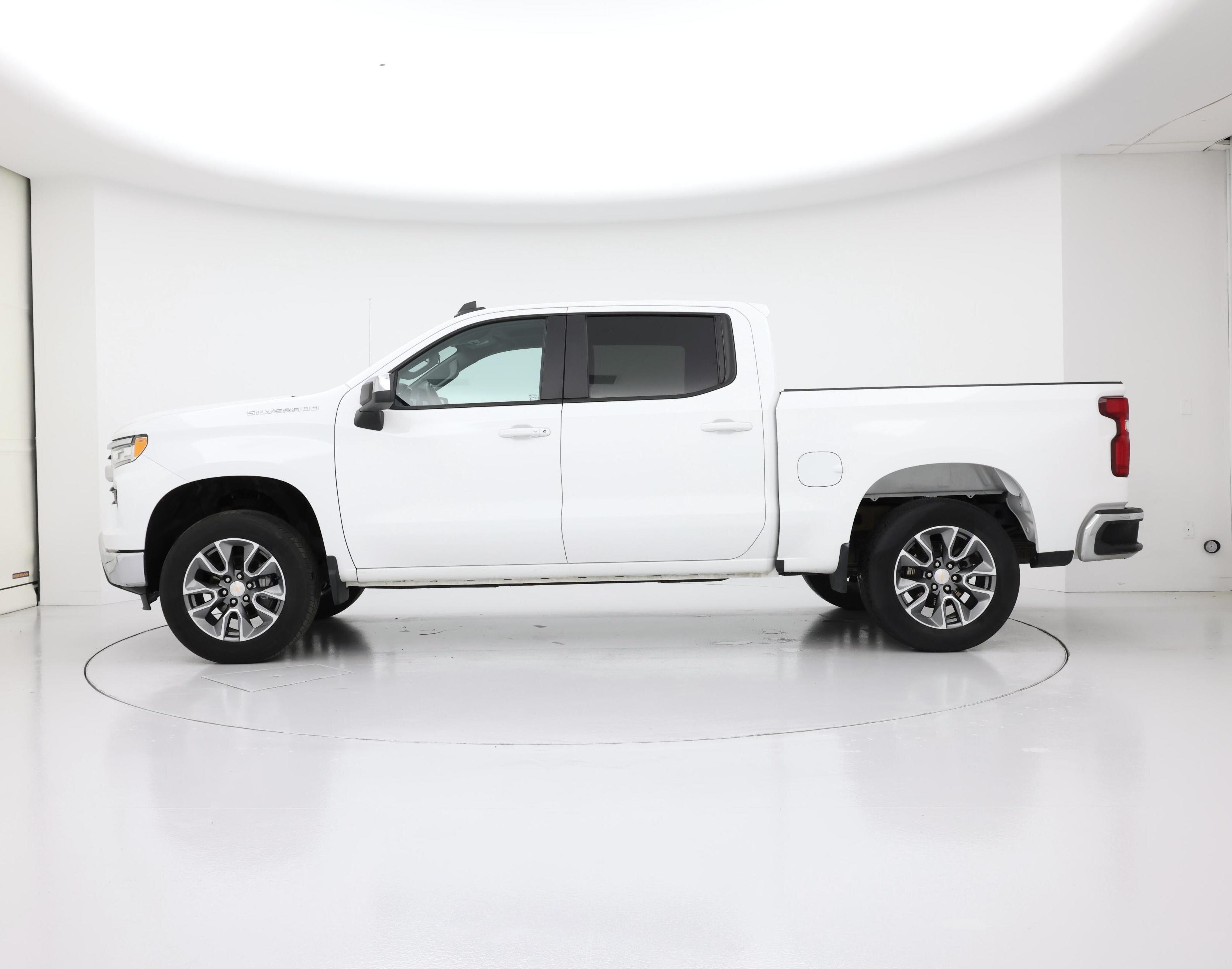 Thumbnail: 2024 Chevrolet Silverado 1500 - 3