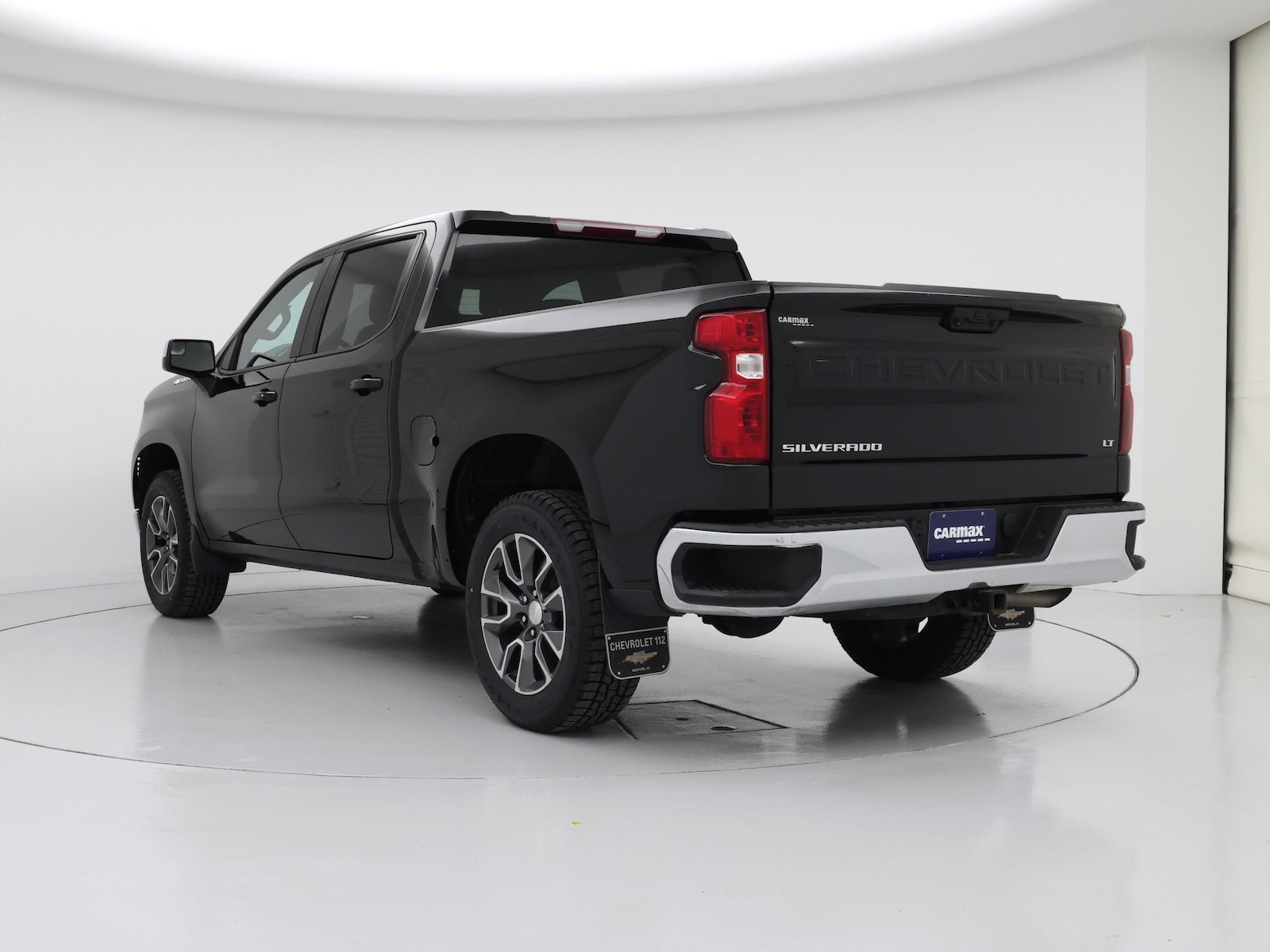 2023 Chevrolet Silverado 1500 LT - Photo 3