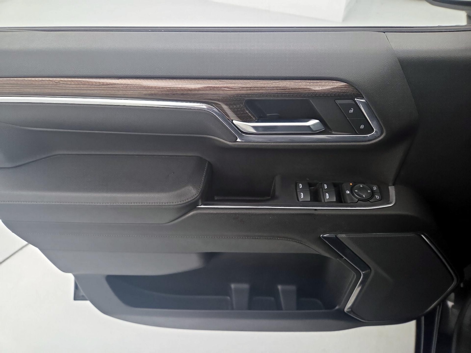 2023 Chevrolet Silverado 1500 LT - Photo 13