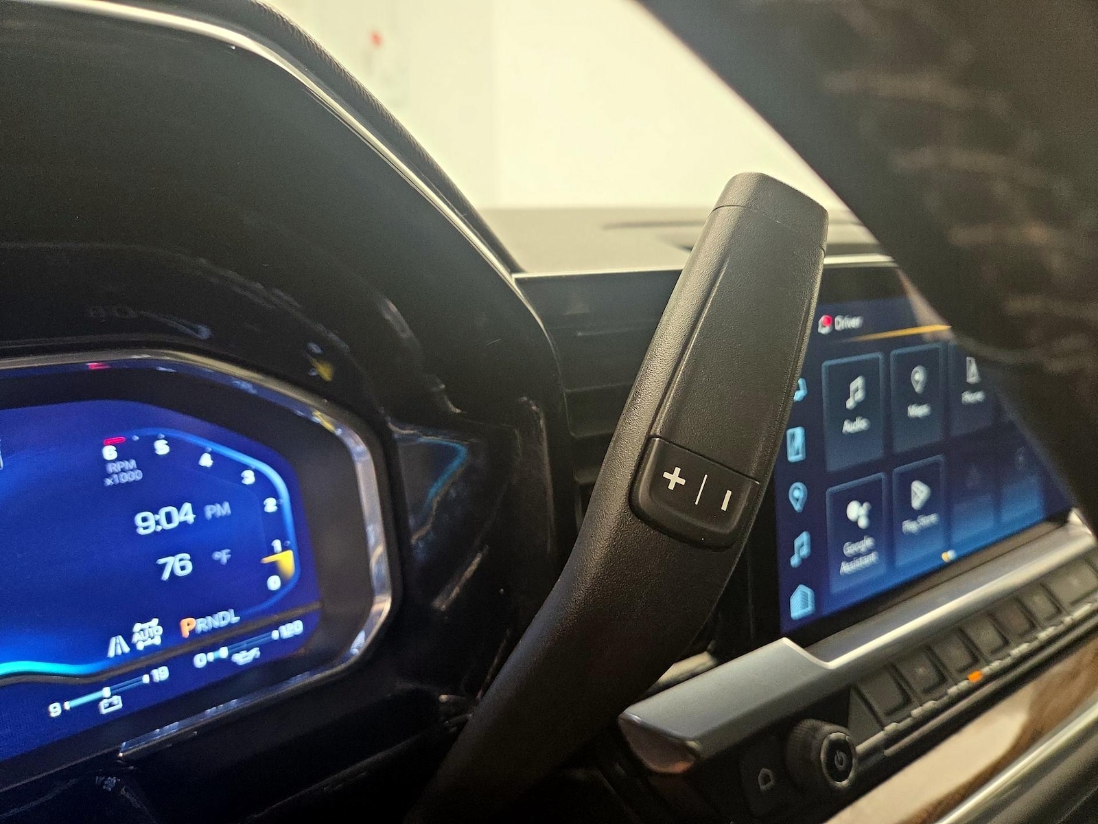 2023 Chevrolet Silverado 1500 LT - Photo 18