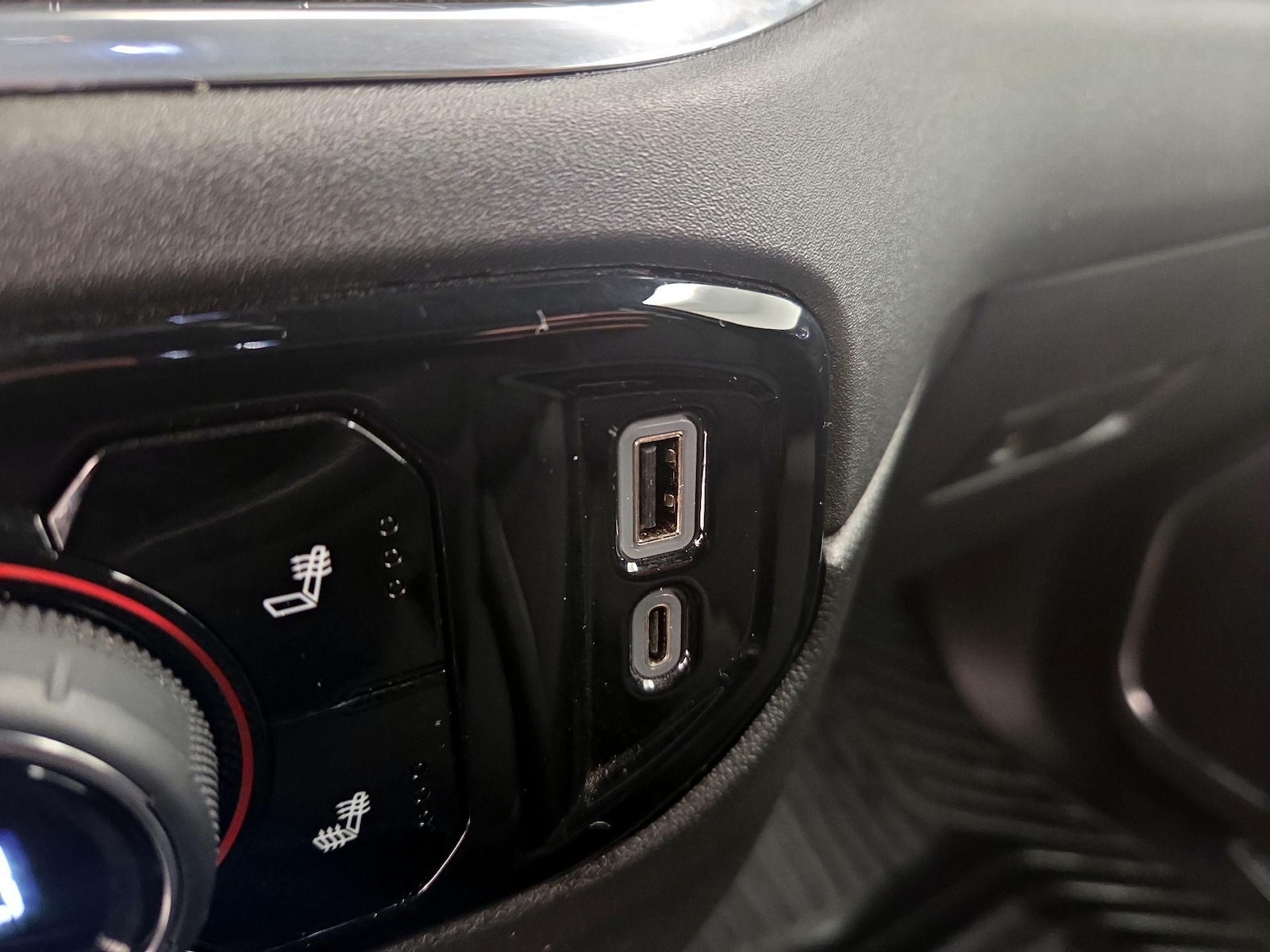2023 Chevrolet Silverado 1500 LT - Photo 19