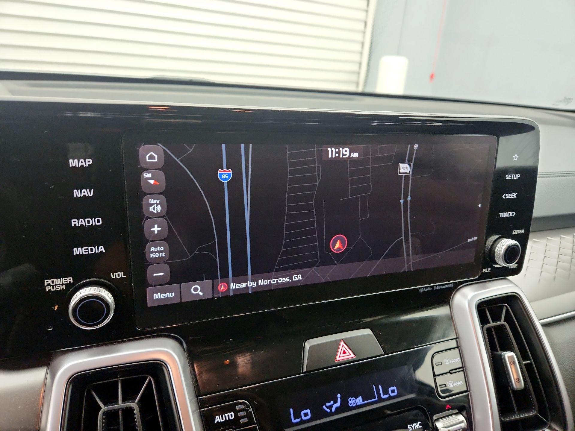 Thumbnail: 2023 Kia Sorento - 14