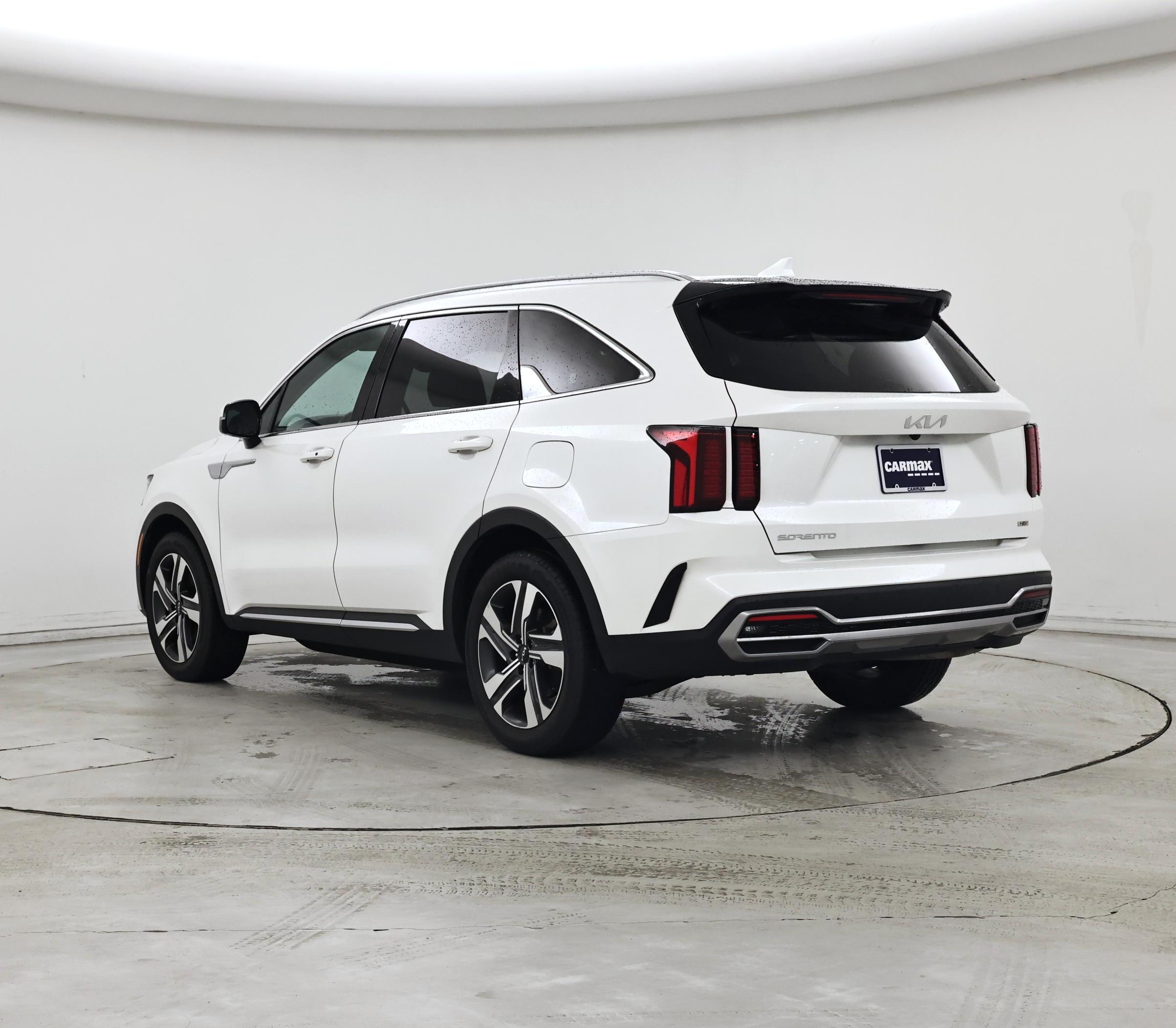 Thumbnail: 2023 Kia Sorento - 2