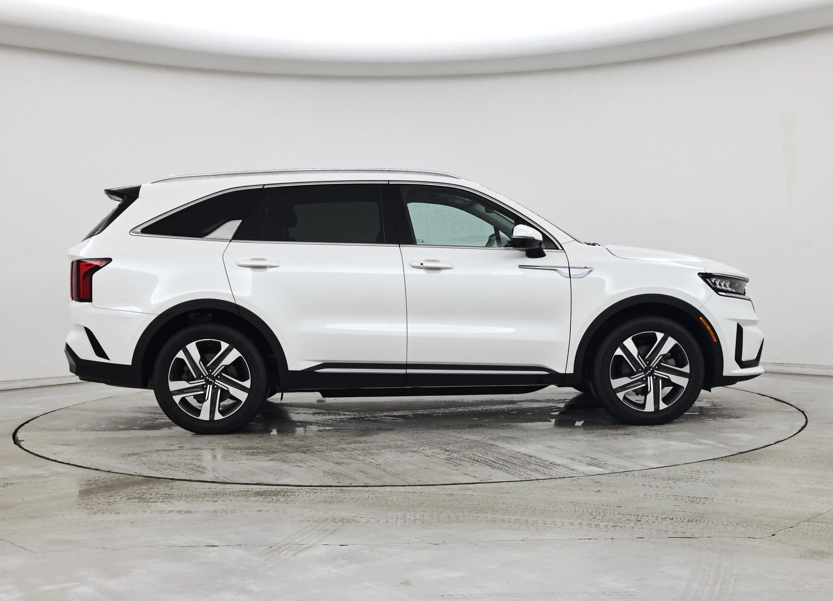 Thumbnail: 2023 Kia Sorento - 7