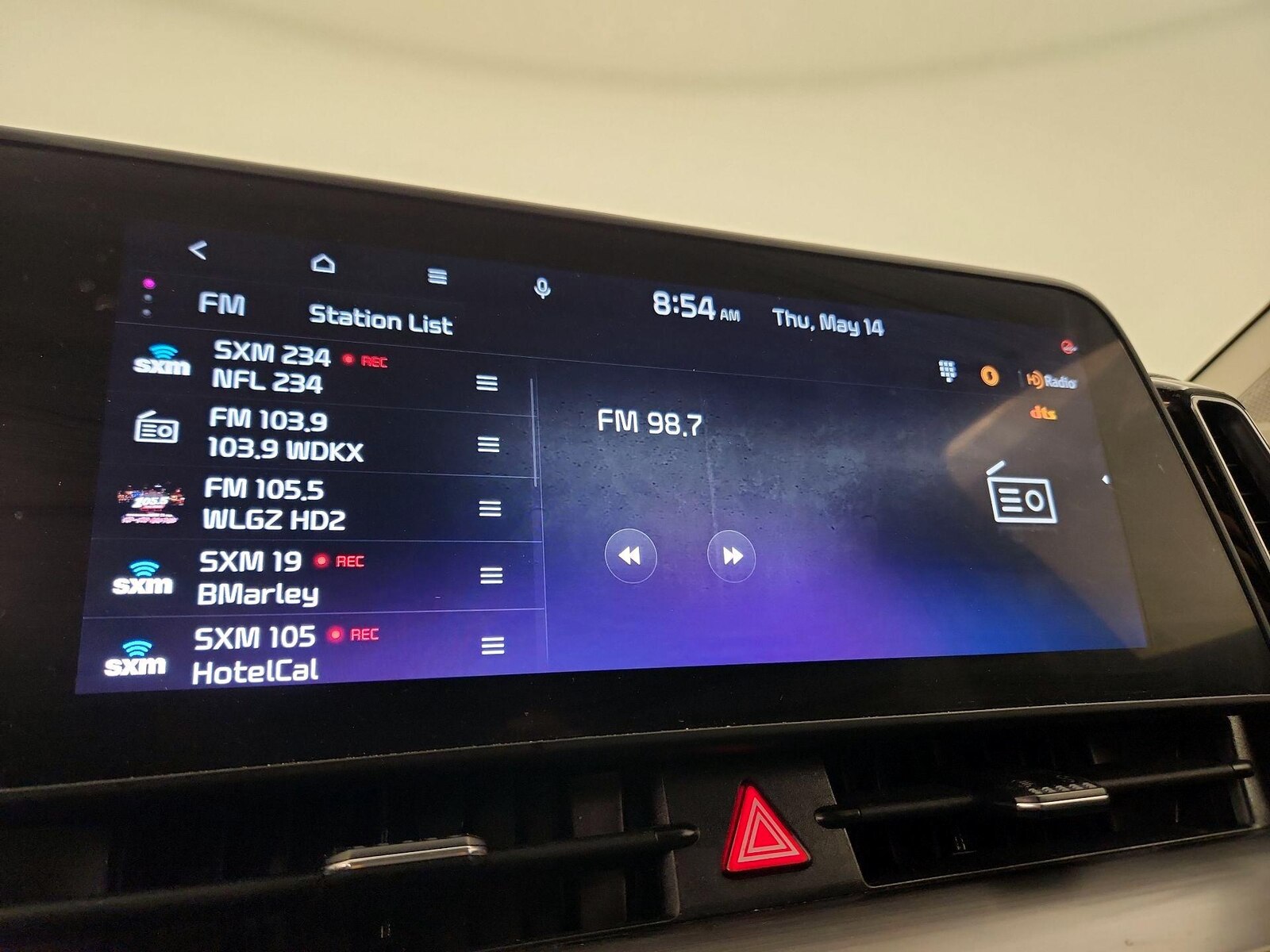 2023 Kia Sportage EX - Photo 17