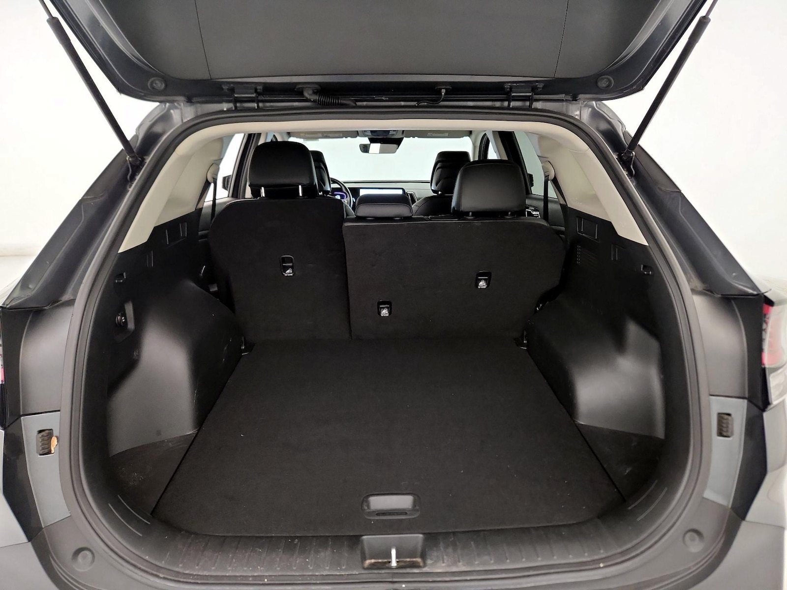 2023 Kia Sportage EX - Photo 22