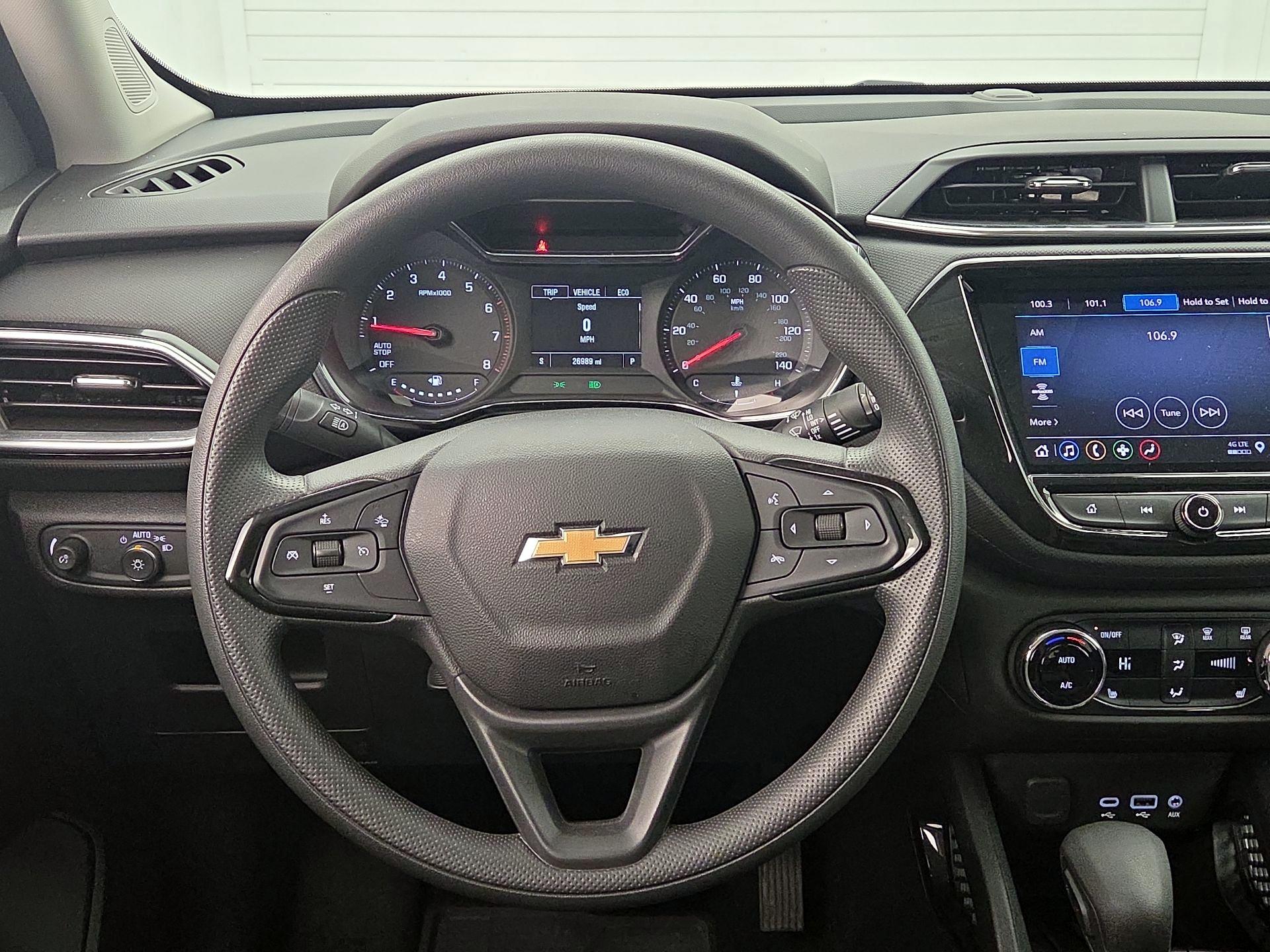Thumbnail: 2023 Chevrolet TrailBlazer - 10