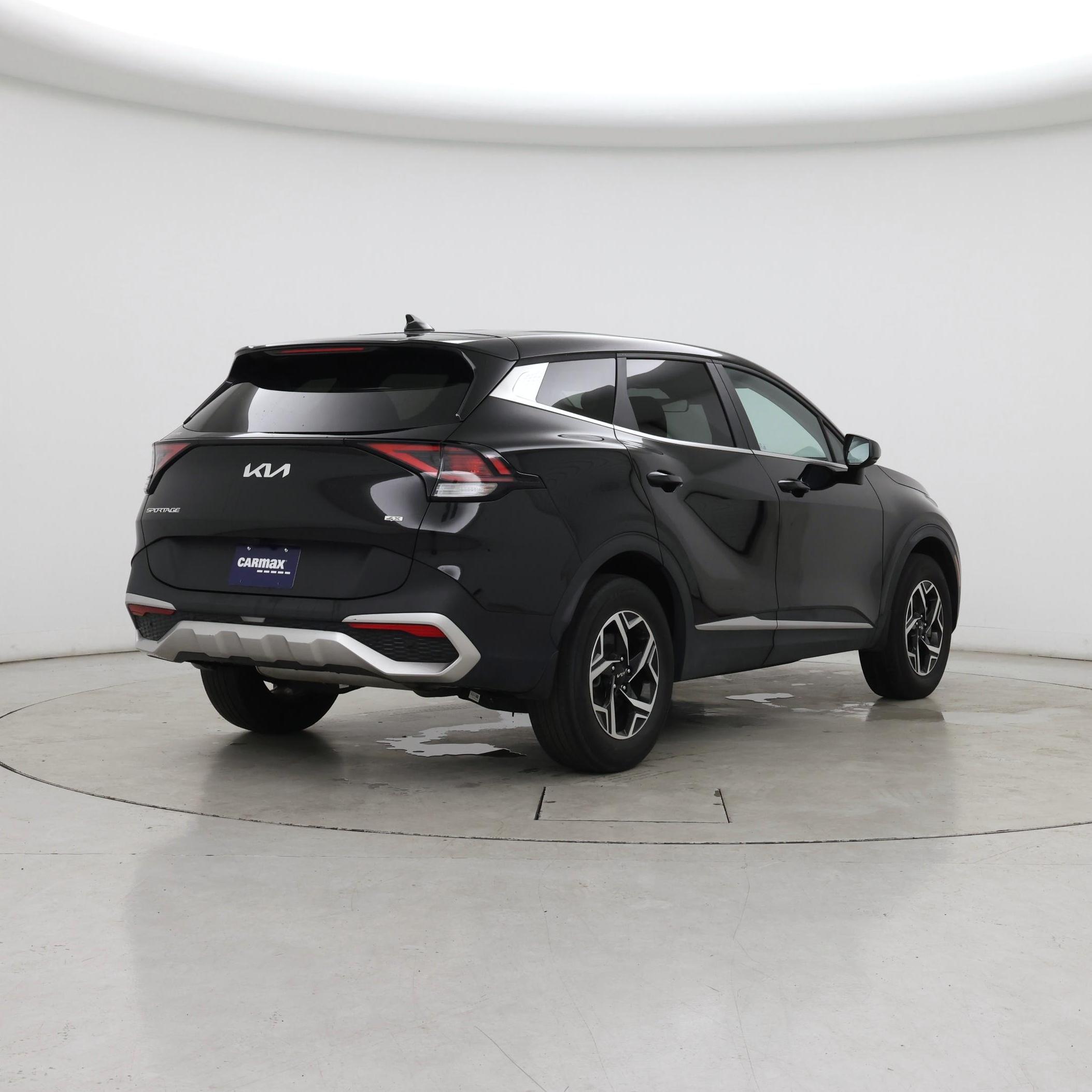 Thumbnail: 2023 Kia Sportage - 8