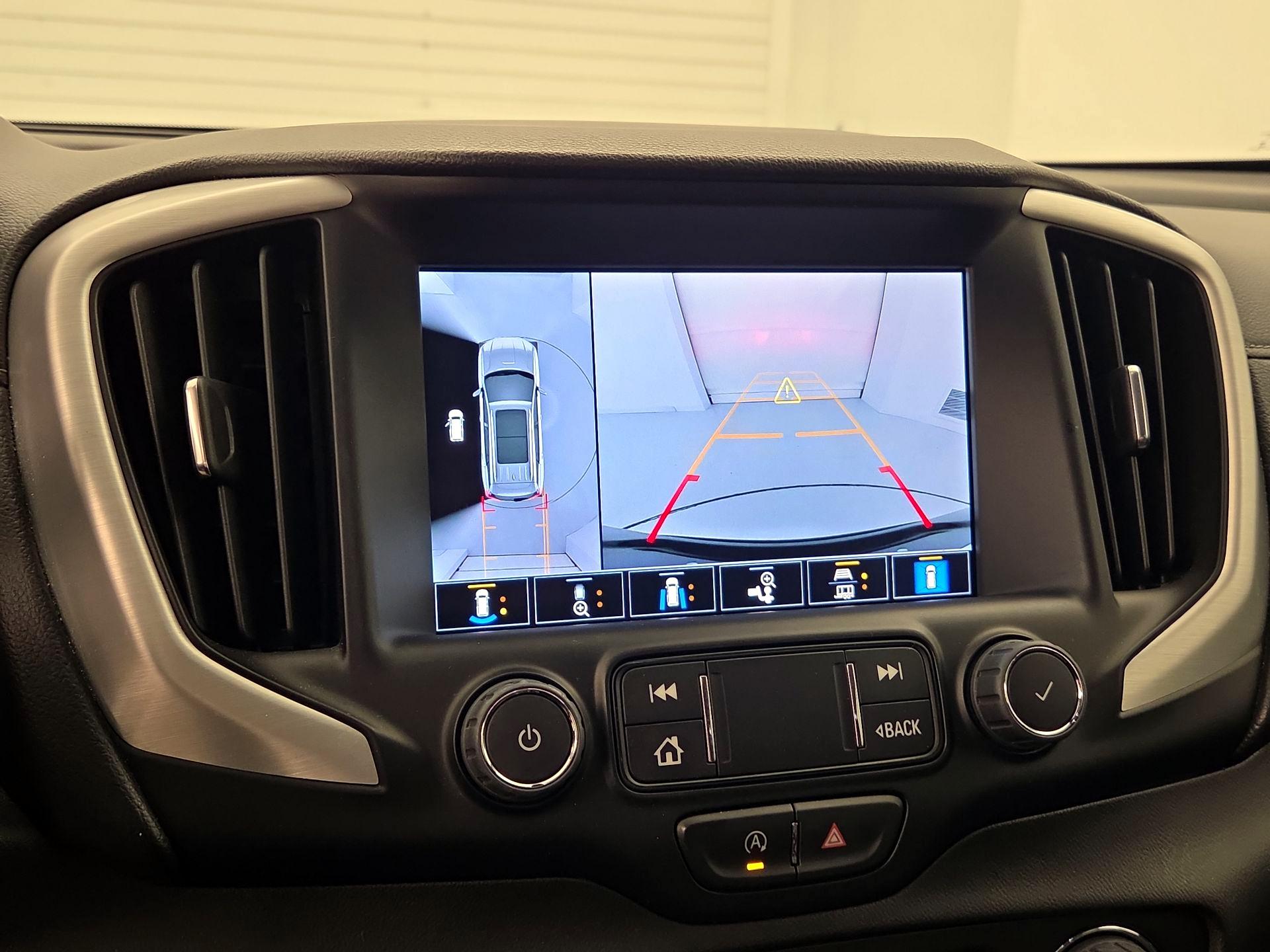 Thumbnail: 2022 GMC Terrain - 14